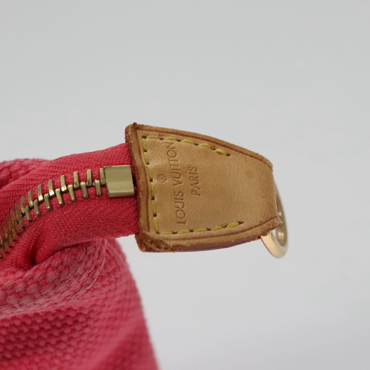 Louis Vuitton Antigua Pouch Canvas Pink Canvas Clutche & Pouche Bag (Pre-Owned)