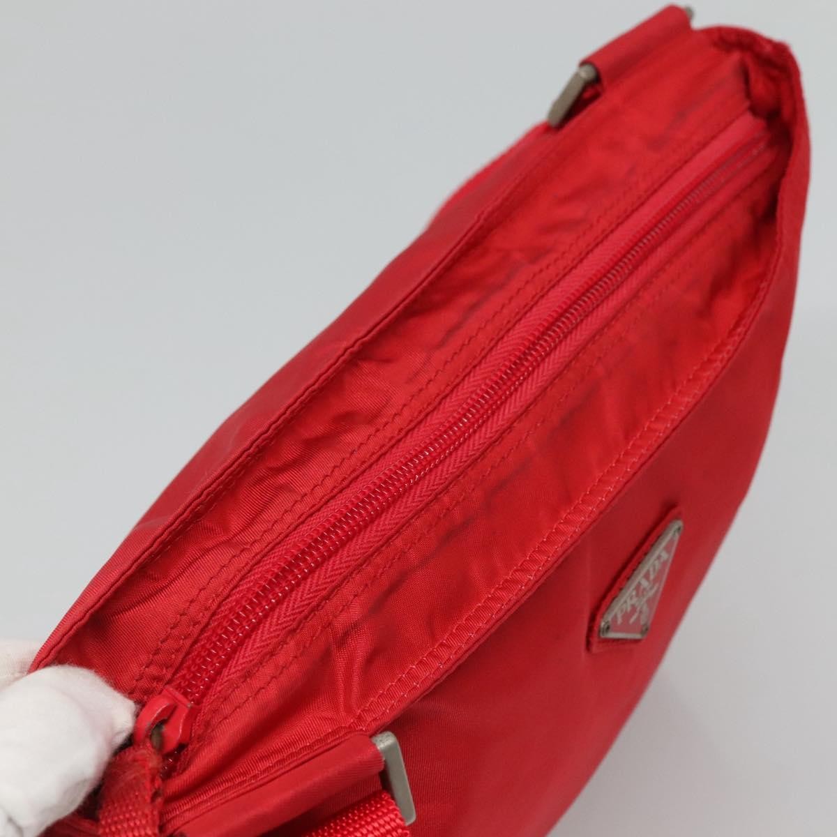 Prada Flat Messenger Bag Tessuto Red Nylon Shoulder Bag Bag (Pre-Owned)