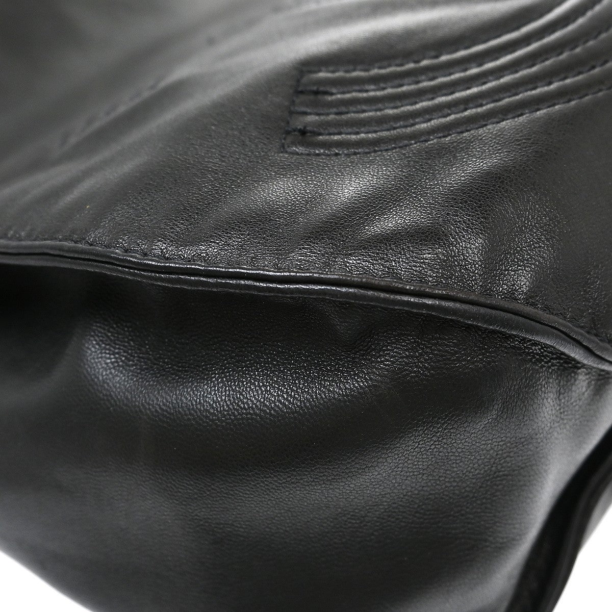 Chanel Vintage Flap Backpack Leather Black Leather Backpack Bag (Pre-Owned)