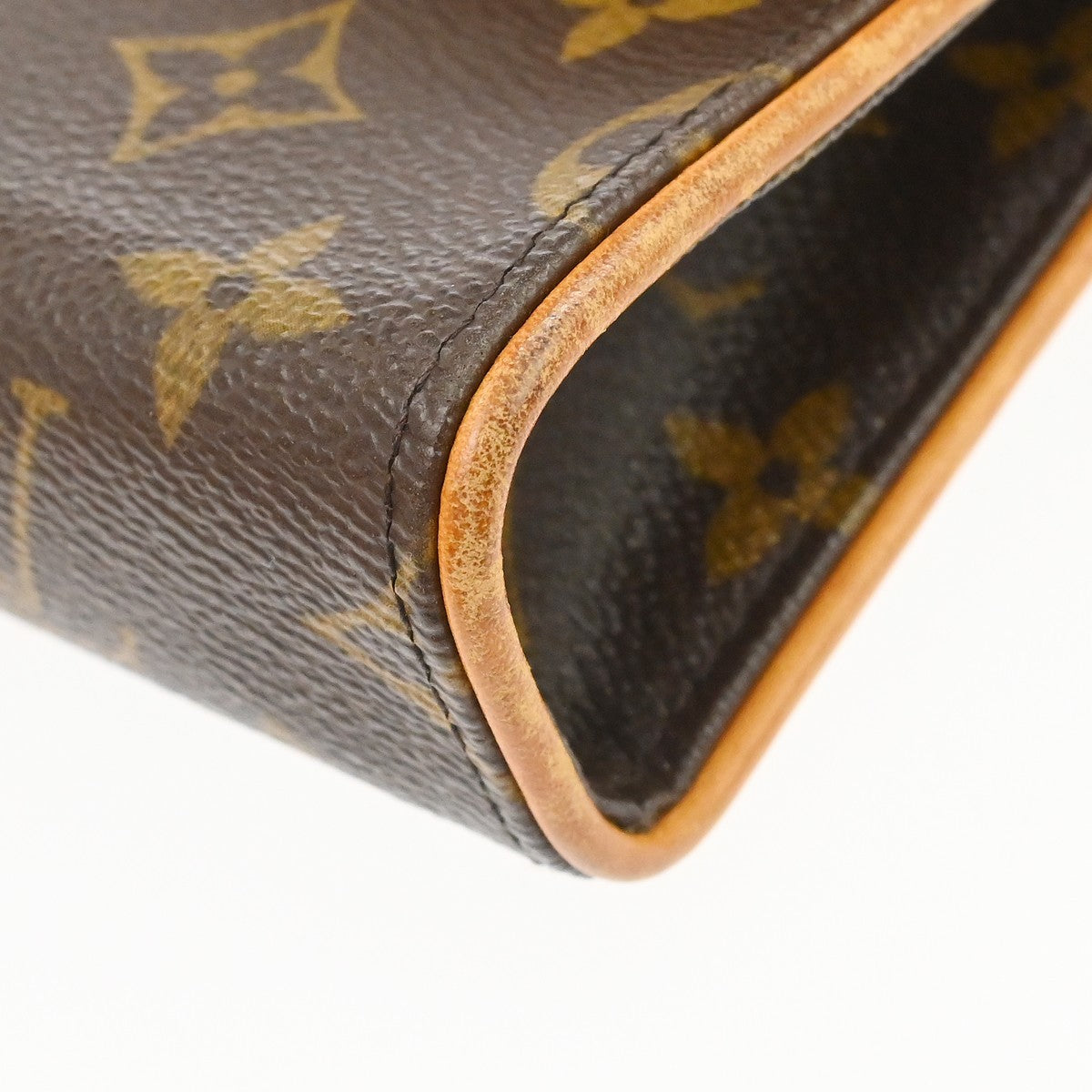 Louis Vuitton Florentine Waist Bag Monogram Canvas Brown Canvas Clutche & Pouche Bag (Pre-Owned)