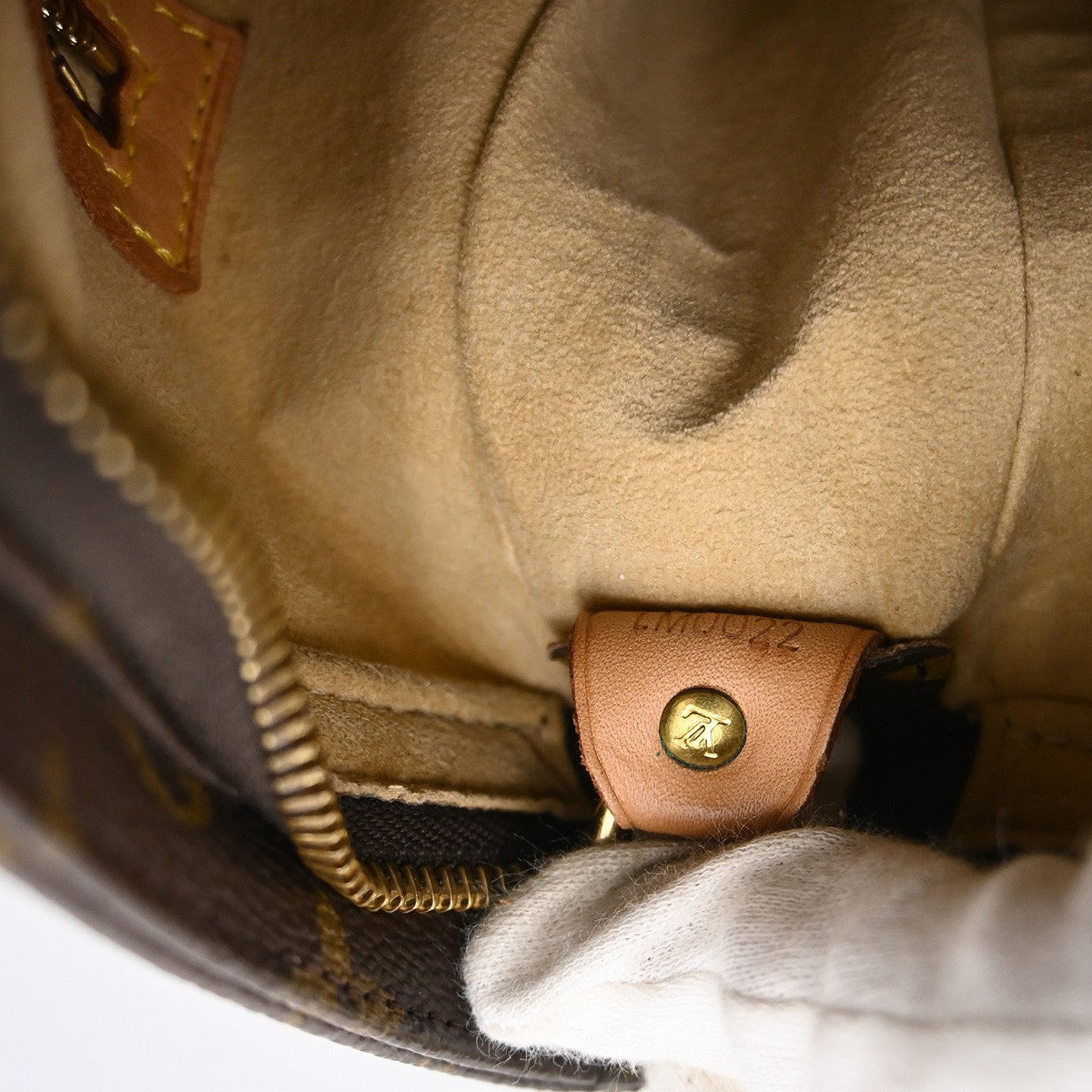 Louis Vuitton Monogram Looping Handbag Monogram Canvas Brown Canvas Shoulder Bag Bag (Pre-Owned)