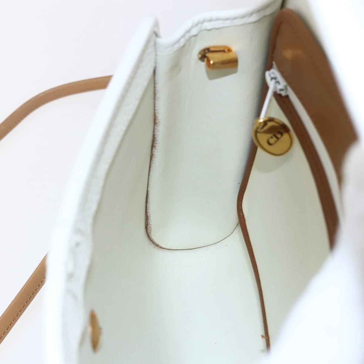 Christian Dior Vintage Cd Logo Shoulder Bag Leather White Leather Shoulder Bag Bag (Pre-Owned)