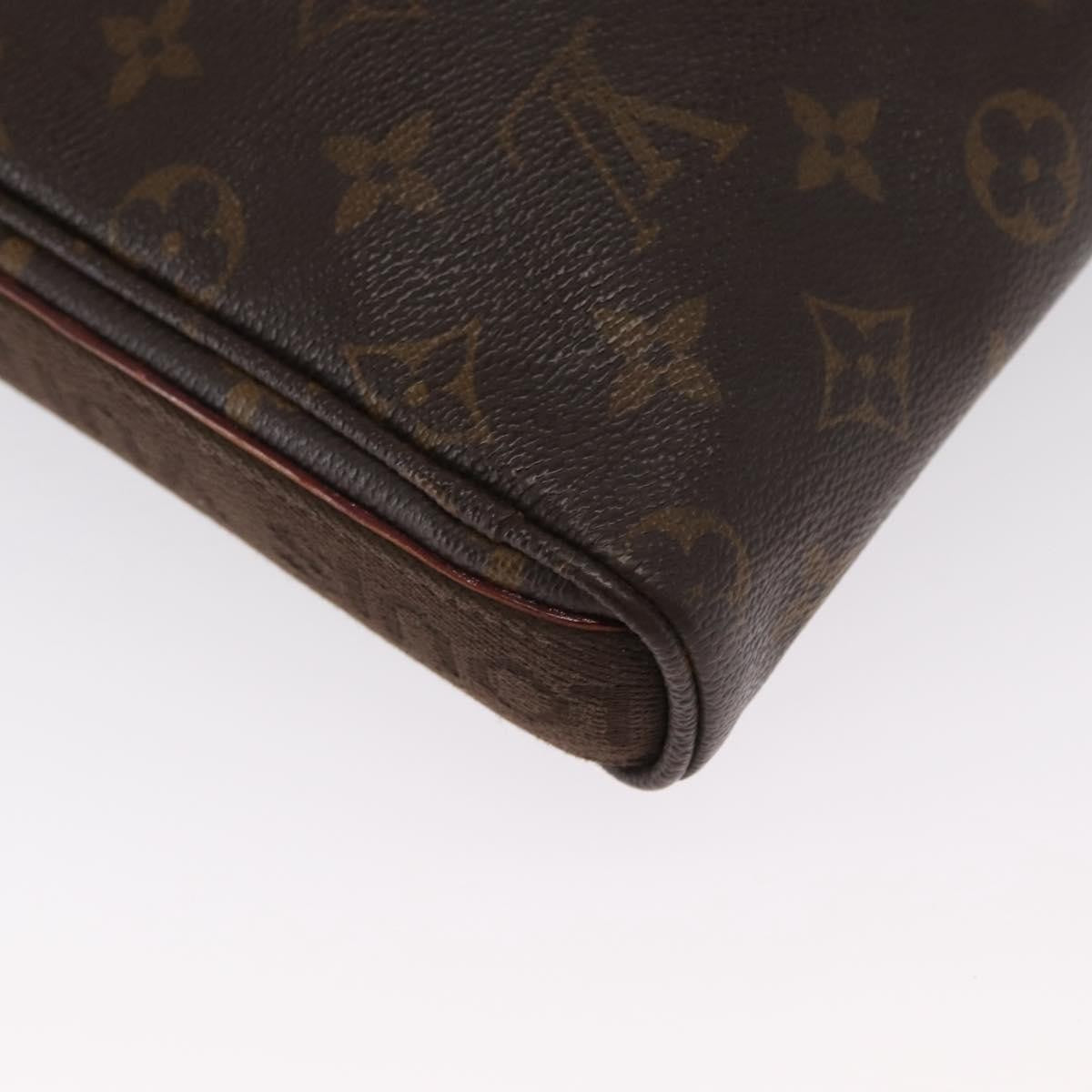 Louis Vuitton Trotteur Beaubourg Handbag Monogram Canvas Brown Canvas Shoulder Bag Bag (Pre-Owned)