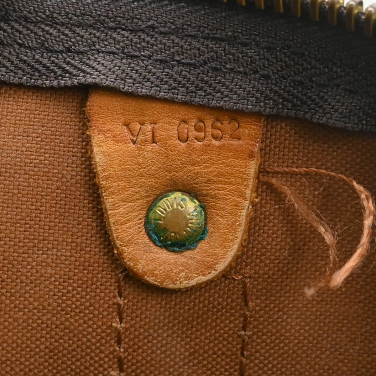 Louis Vuitton Keepall Bandouliere Bag Monogram Canvas Brown Canvas Travel Bag Bag (Pre-Owned)