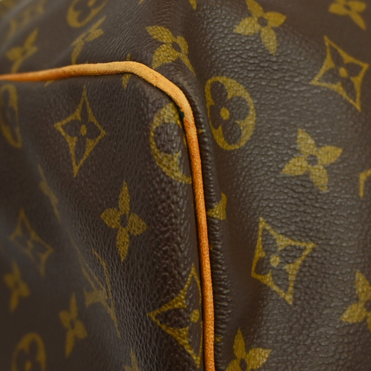 Louis Vuitton Keepall Bandouliere Bag Monogram Canvas Brown Canvas Travel Bag Bag (Pre-Owned)