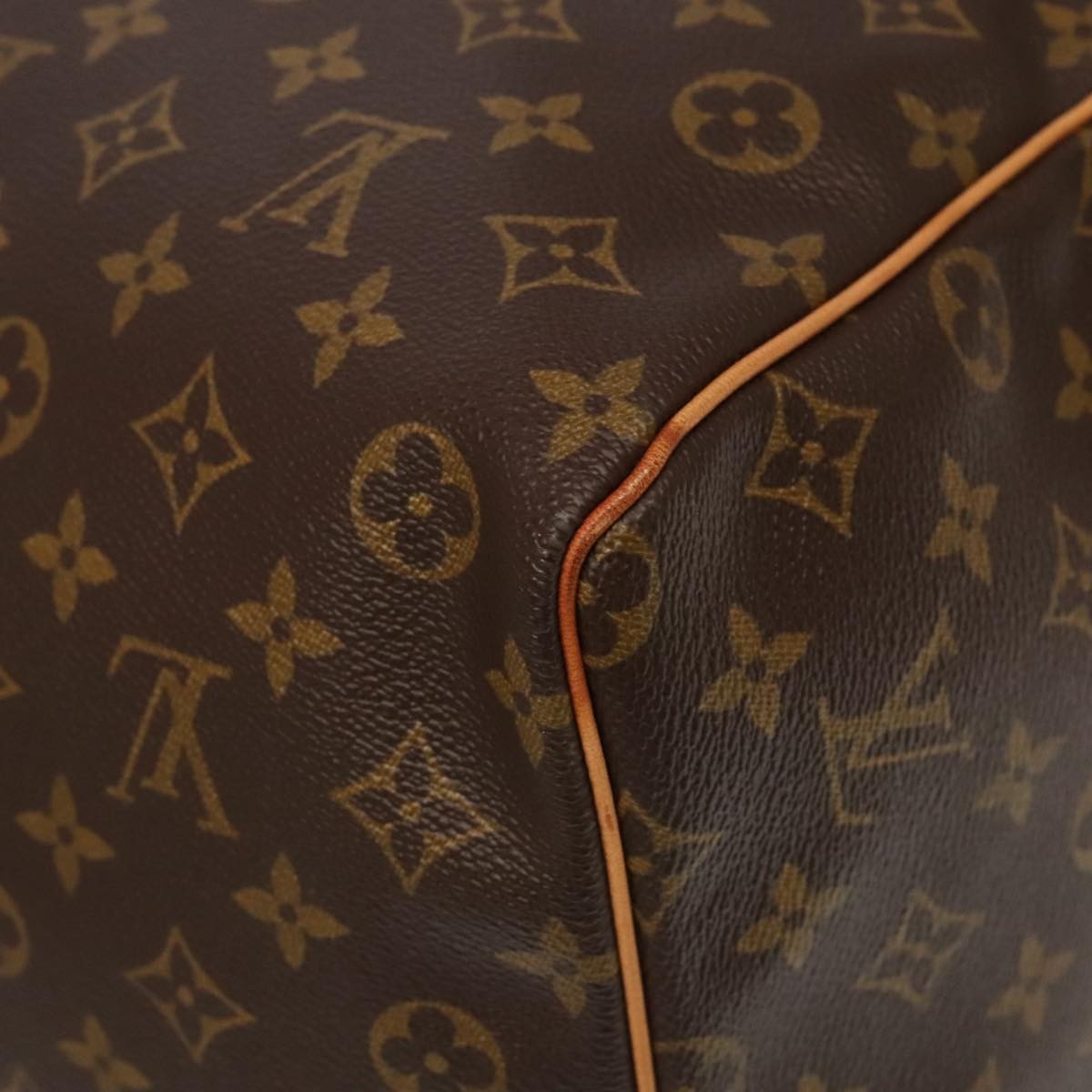 Louis Vuitton Keepall Bag Monogram Canvas Brown Canvas Travel Bag Bag (Pre-Owned)