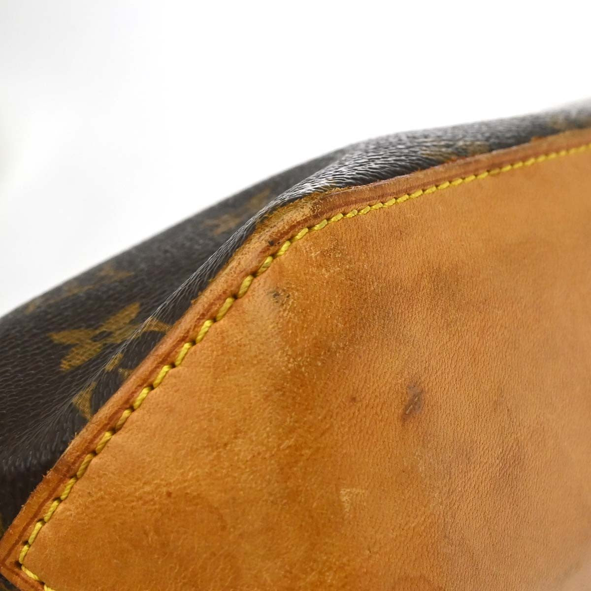 Louis Vuitton Trotteur Handbag Monogram Canvas Brown Canvas Clutche & Pouche Bag (Pre-Owned)