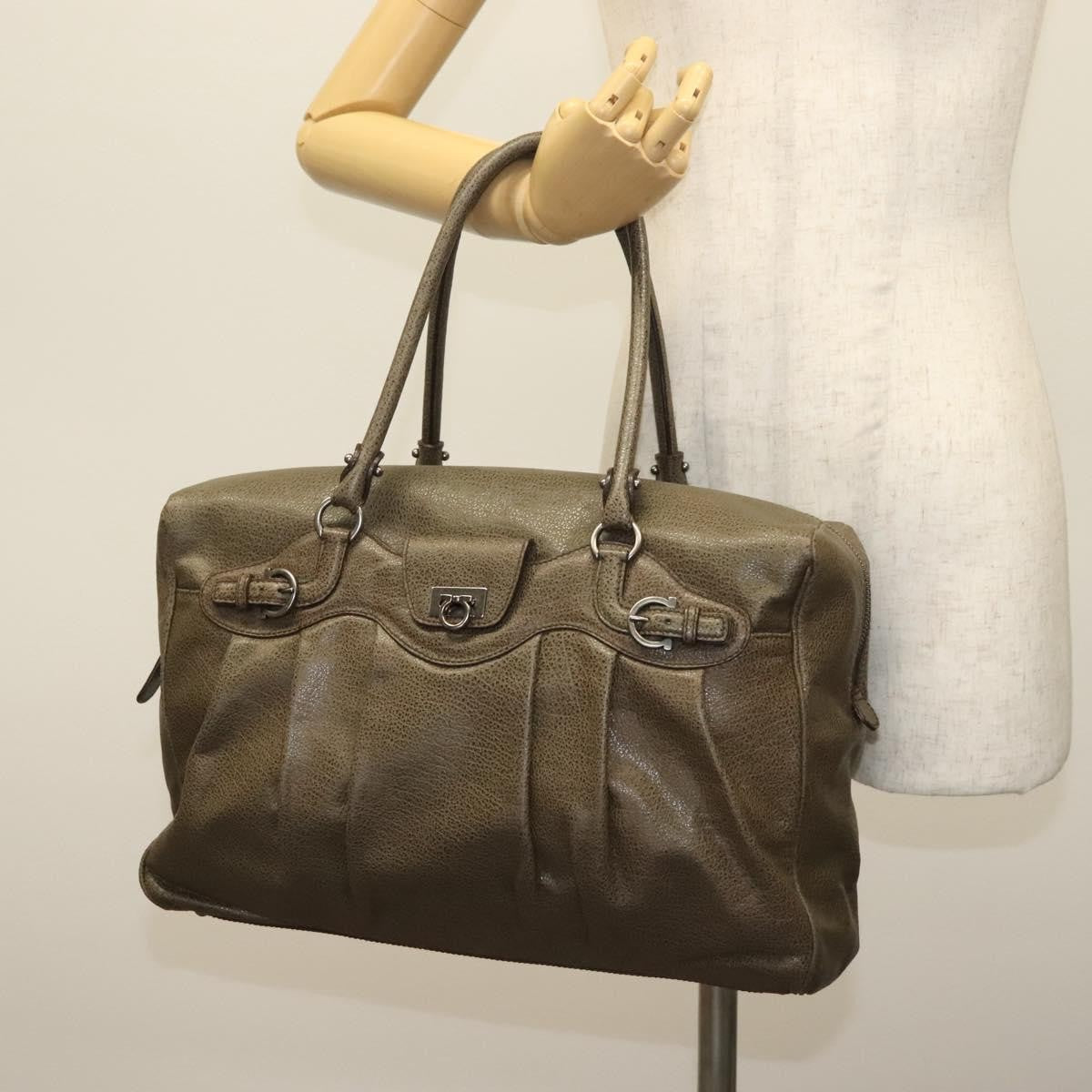 Salvatore Ferragamo Gancini Buckle Shoulder Bag Leather Khaki Leather Bag (Pre-Owned)