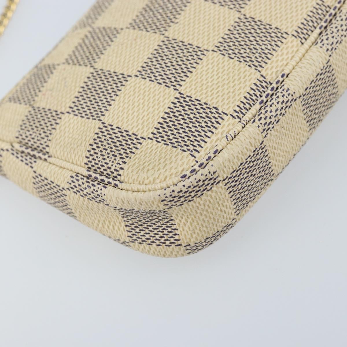 Louis Vuitton Mini Pochette Accessoires Damier Canvas Multicolour Canvas Clutche & Pouche Bag (Pre-Owned)