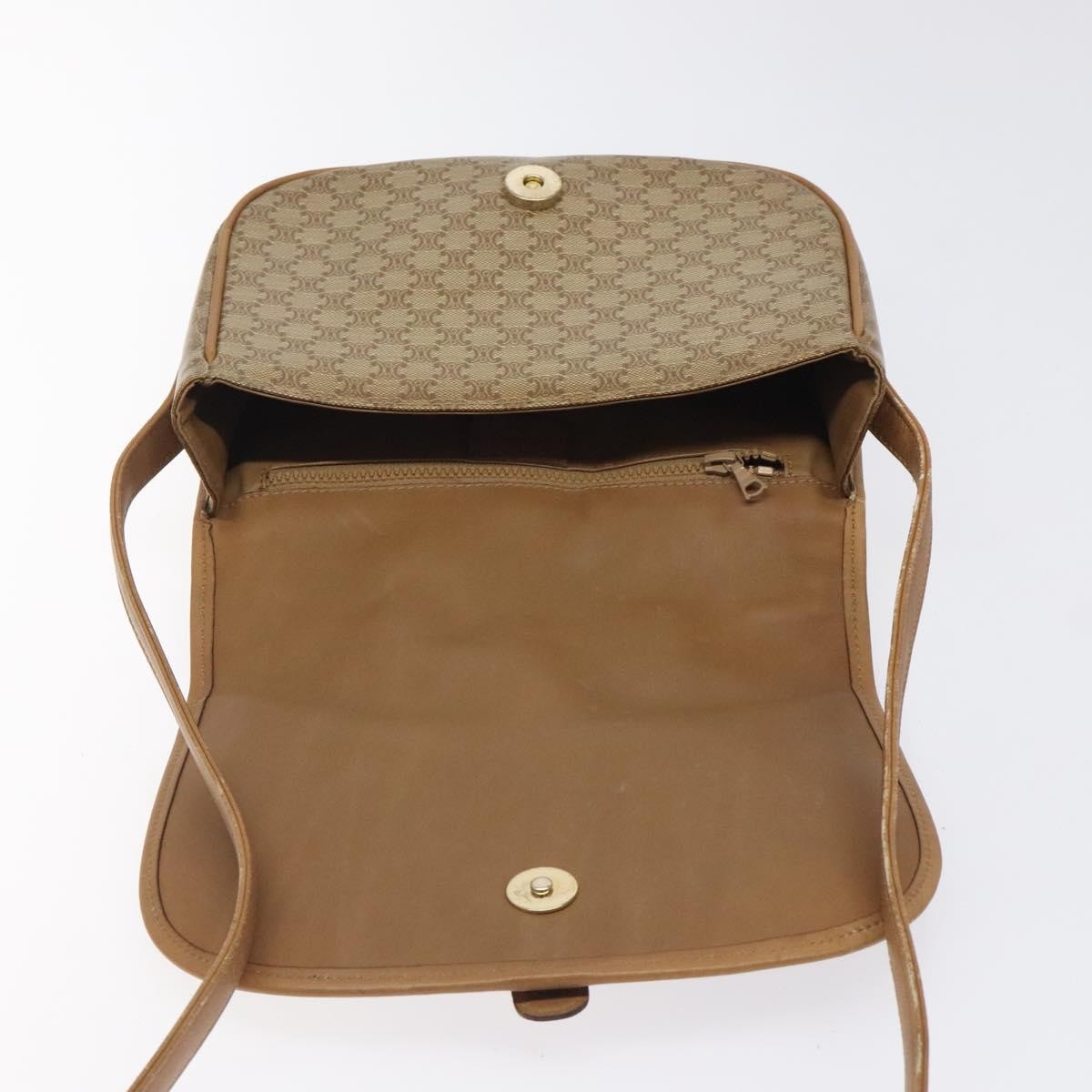 Celine Vintage Macadam Shoulder Bag Canvas And Leather Beige Canvas Shoulder Bag Bag (Pre-Owned)