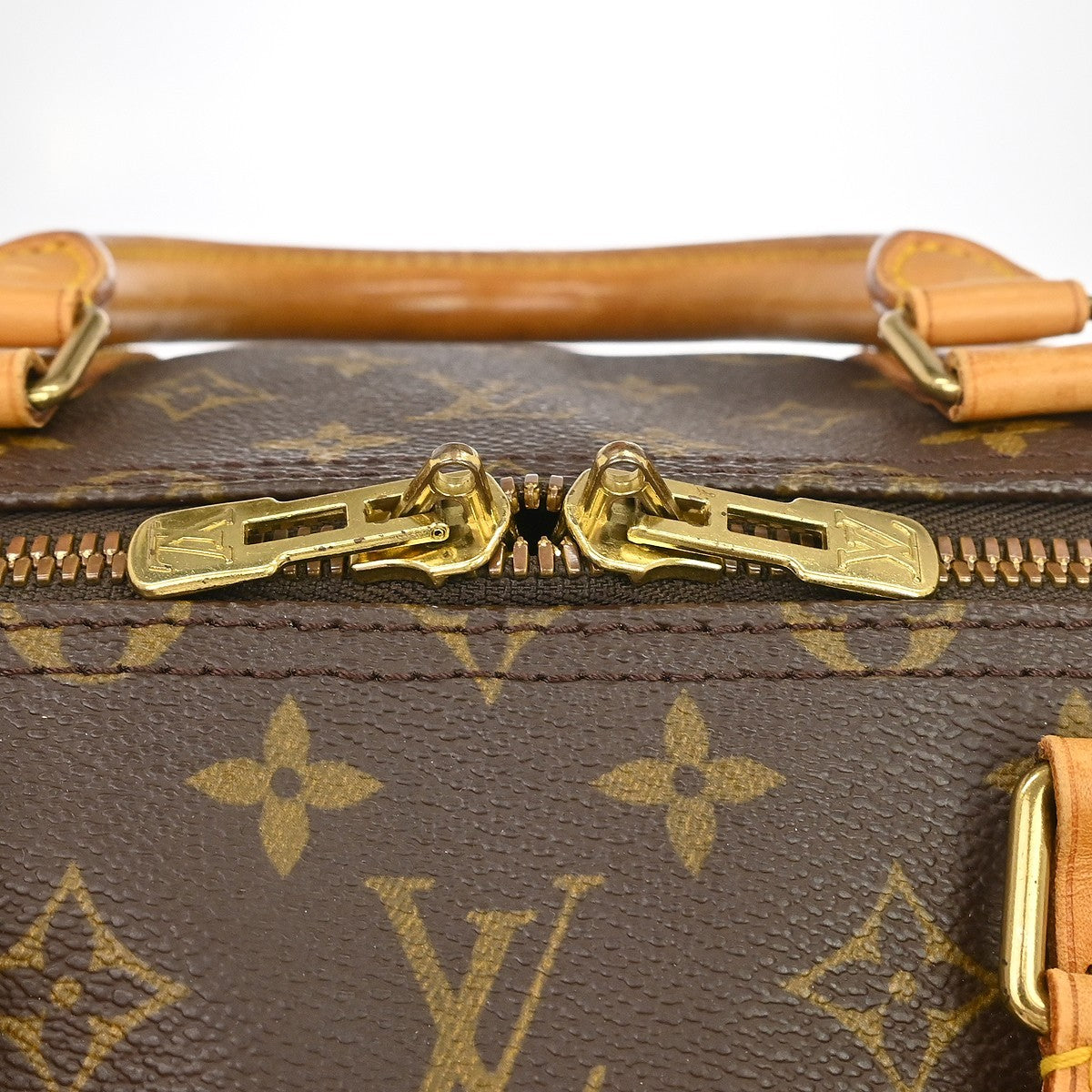 Louis Vuitton Keepall Bag Monogram Canvas Brown Canvas Travel Bag Bag (Pre-Owned)