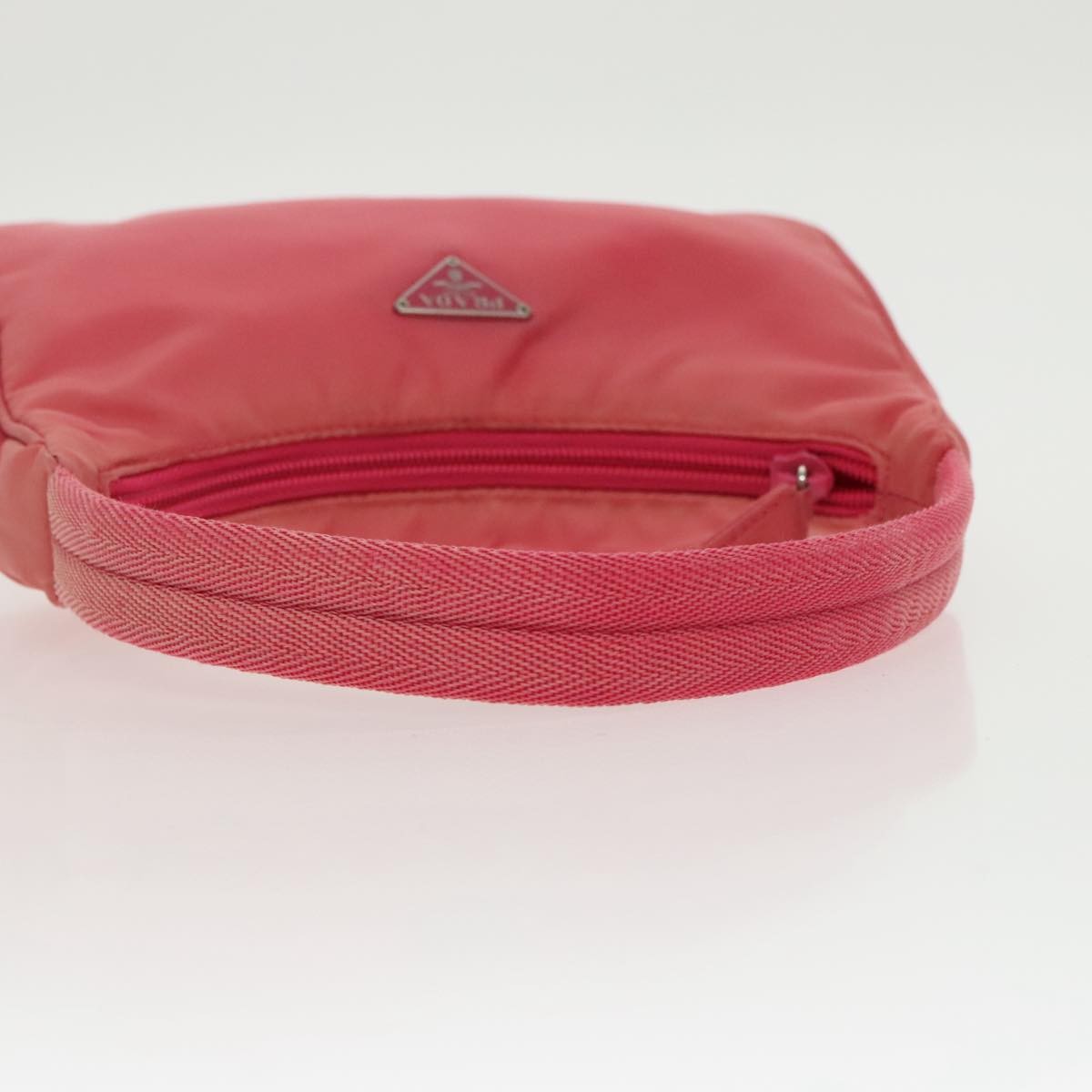 Prada Re-Edition 2000 Hobo Tessuto Pink Nylon Clutche & Pouche Bag (Pre-Owned)