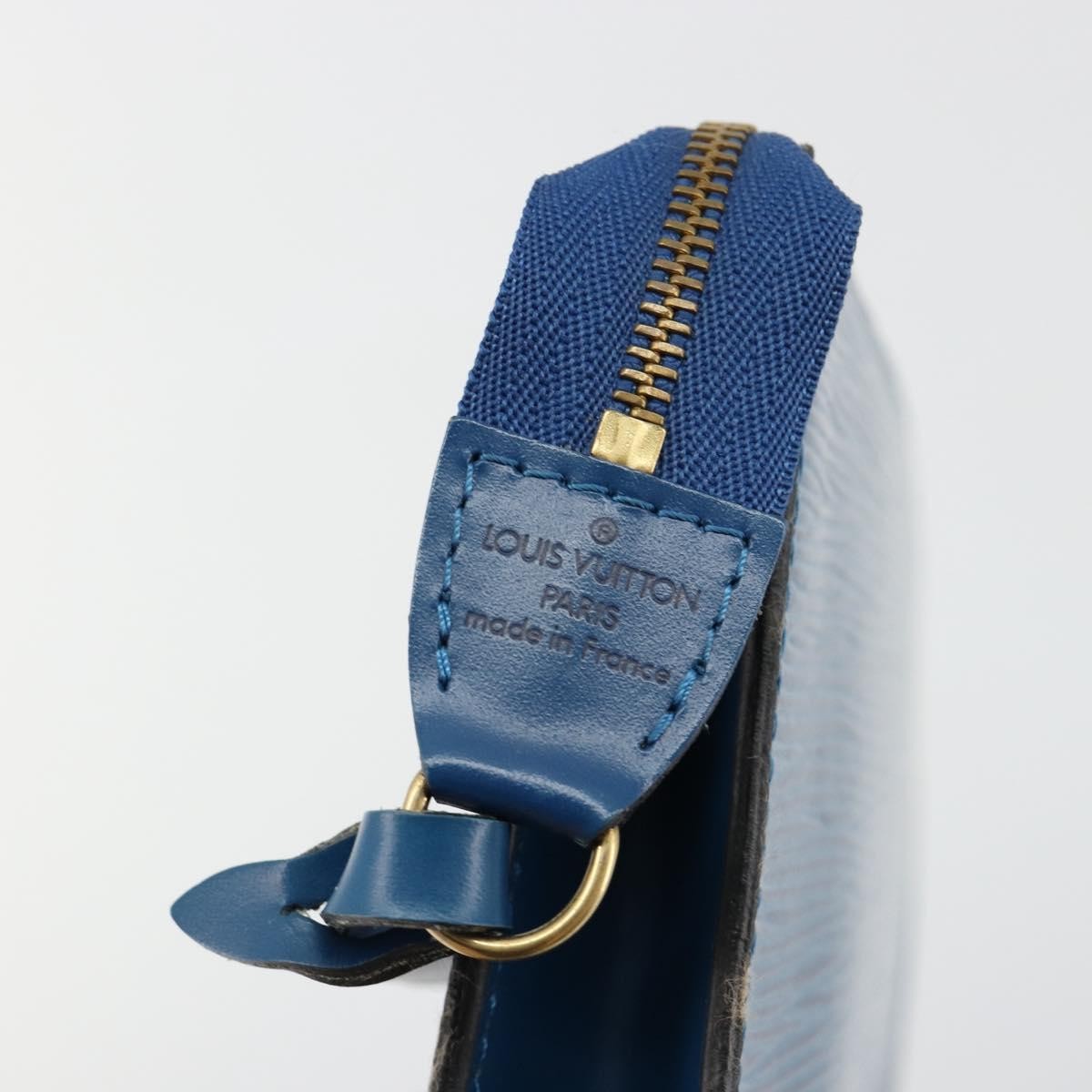 Louis Vuitton Pochette Accessoires Epi Leather Blue Leather Clutche & Pouche Bag (Pre-Owned)