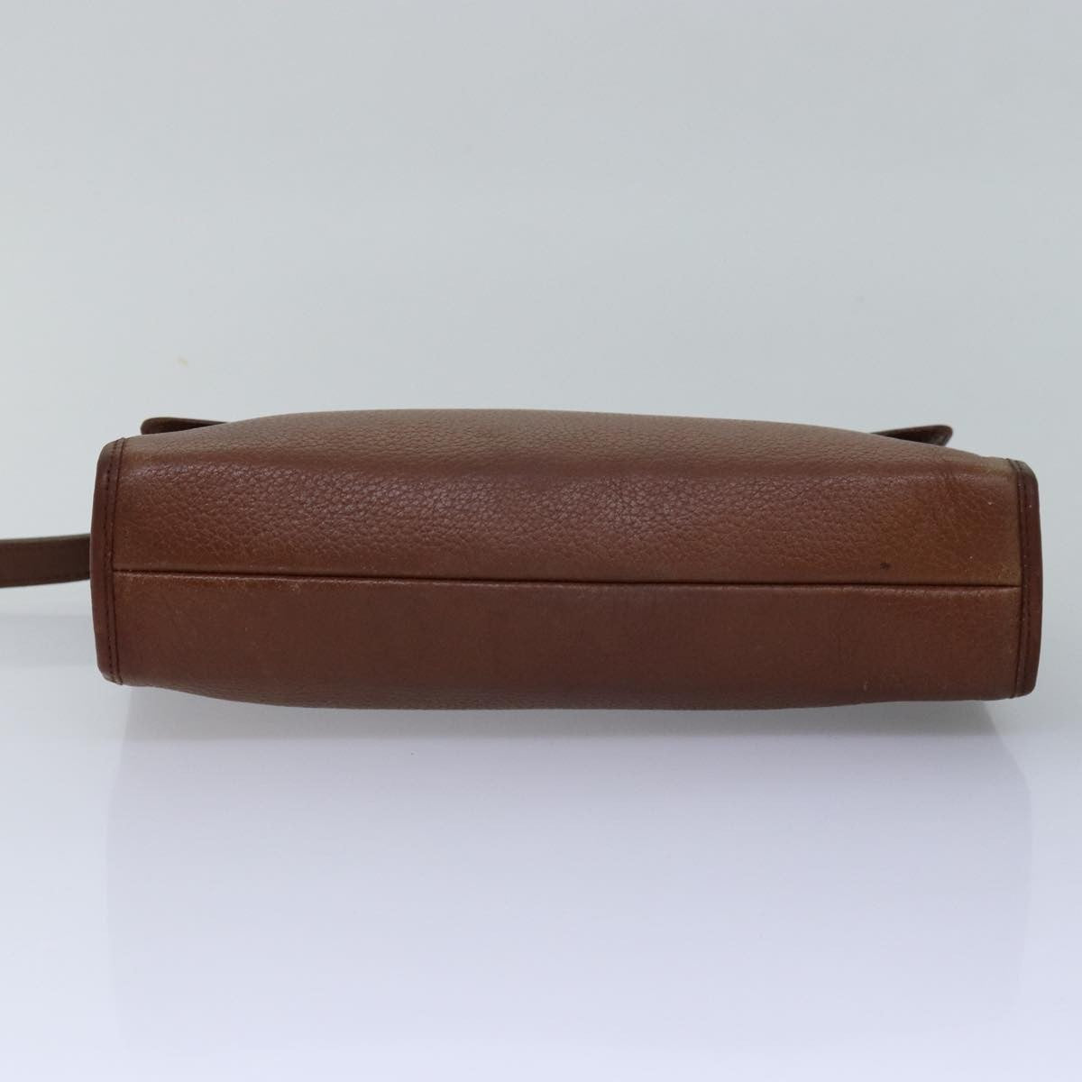 Burberry Vintage Pouch Leather Brown Leather Clutche & Pouche Bag (Pre-Owned)