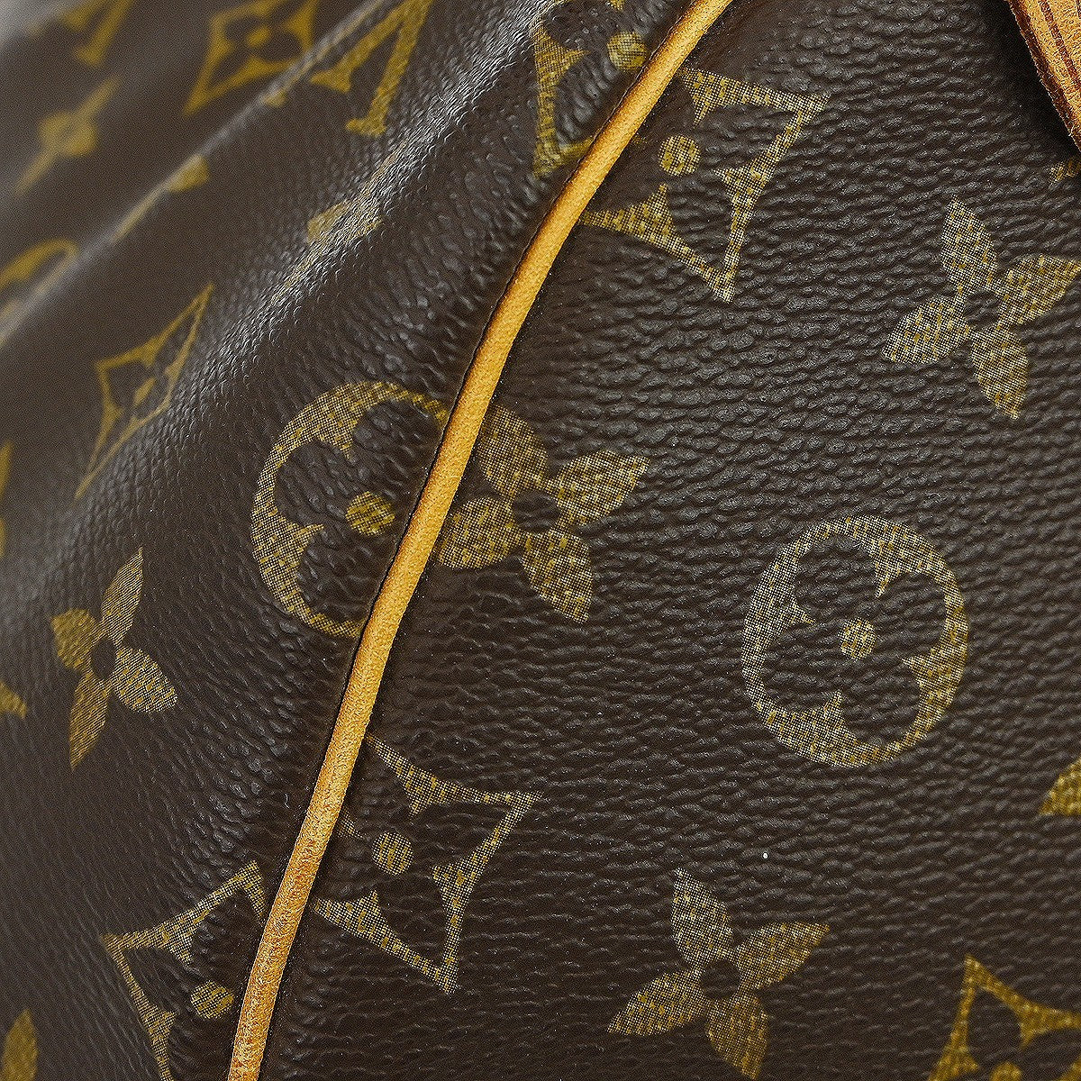 Louis Vuitton Keepall Bag Monogram Canvas Brown Canvas Travel Bag Bag (Pre-Owned)