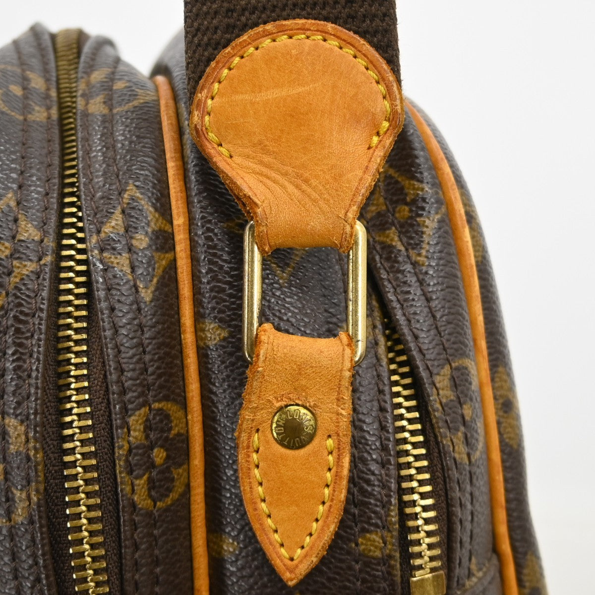 Louis Vuitton Reporter Bag Monogram Canvas Brown Canvas Shoulder Bag Bag (Pre-Owned)