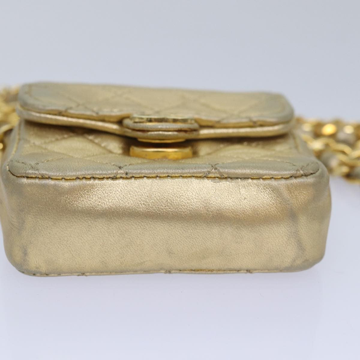 Chanel Vintage Square Cc Flap Bag Quilted Leather Gold Leather Shoulder Bag Bag (Pre-Owned)