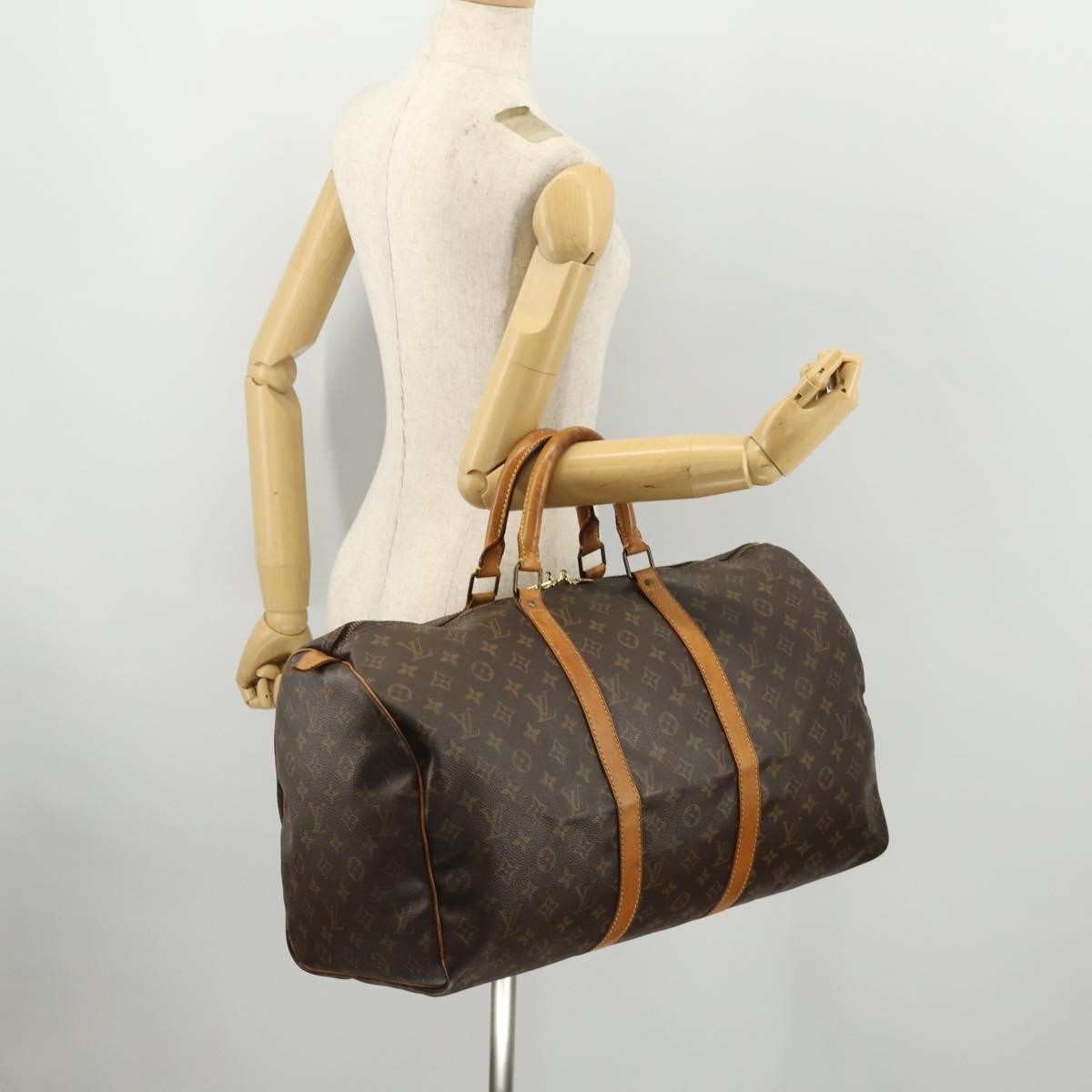 Louis Vuitton Keepall Bag Monogram Canvas Brown Canvas Travel Bag Bag (Pre-Owned)
