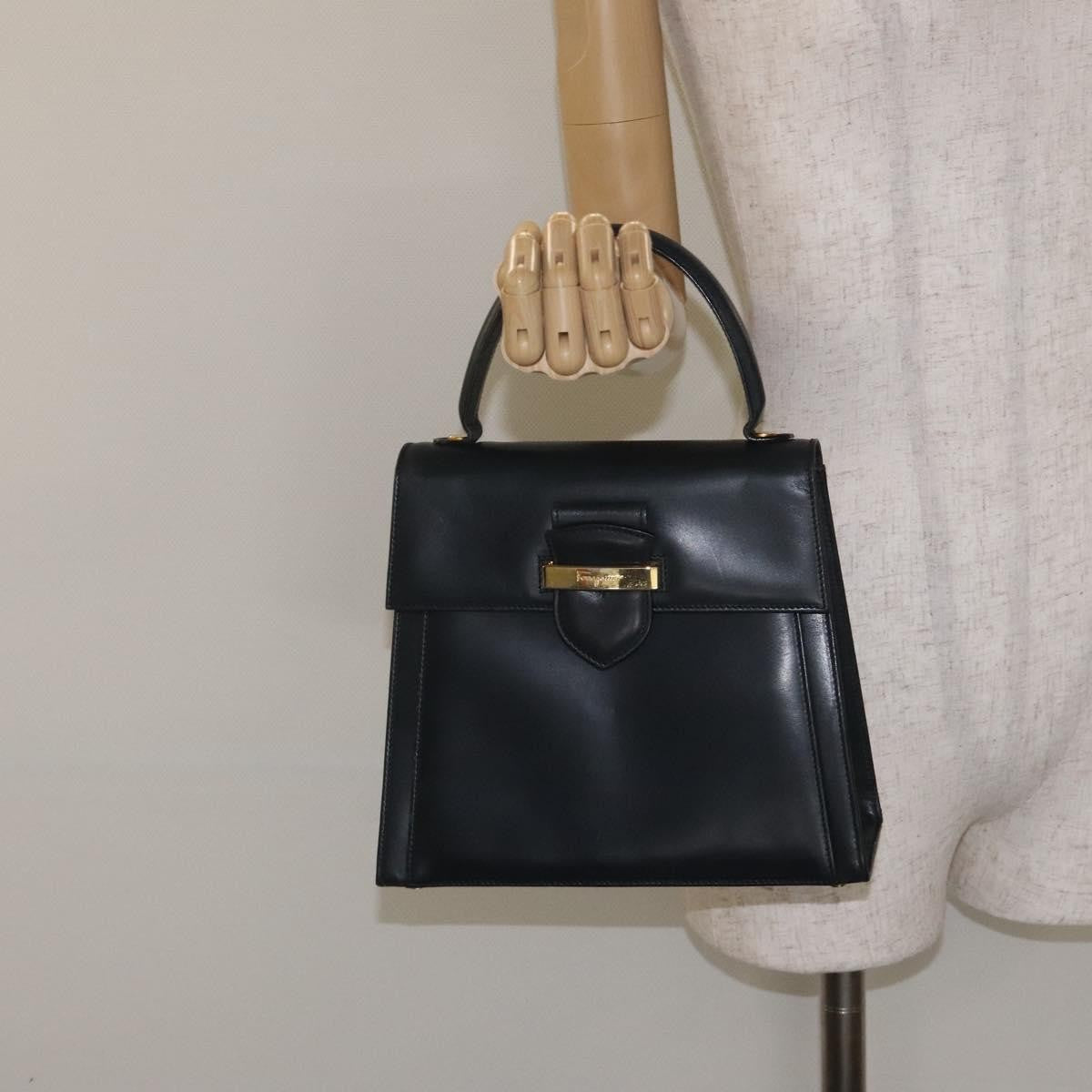 Salvatore Ferragamo Vintage Handbag Leather Black Leather Handbag (Pre-Owned)