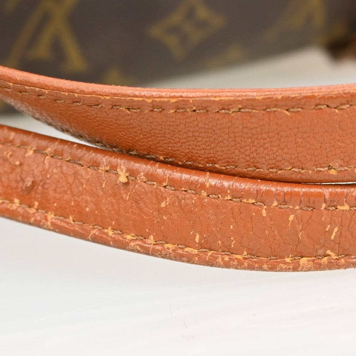 Louis Vuitton Papillon Handbag Monogram Canvas Brown Canvas Handbag (Pre-Owned)