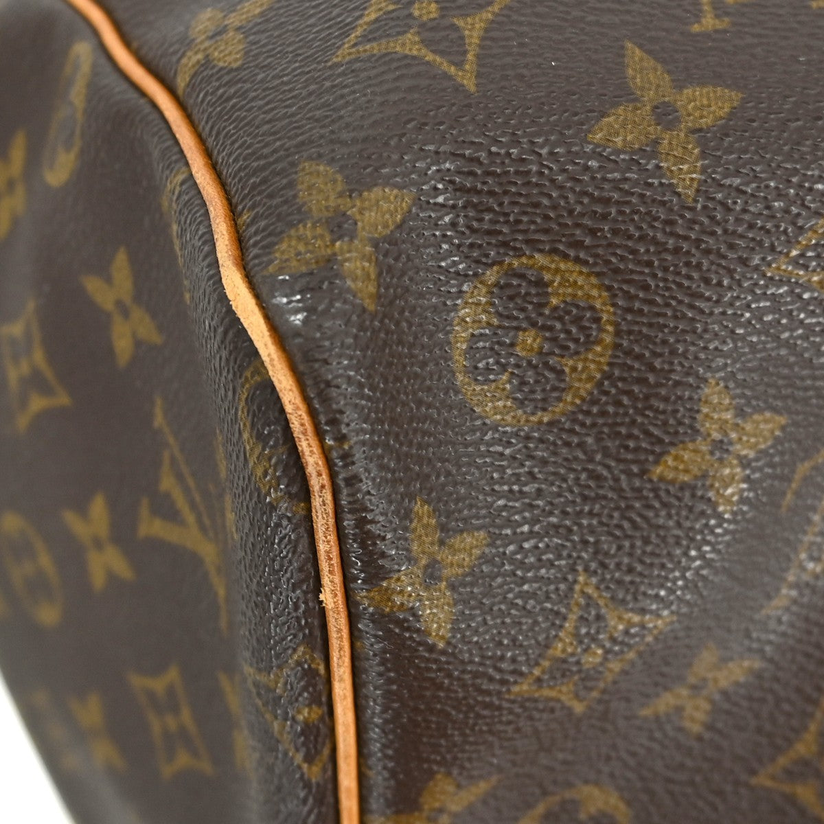 Louis Vuitton Keepall Bag Monogram Canvas Brown Canvas Travel Bag Bag (Pre-Owned)