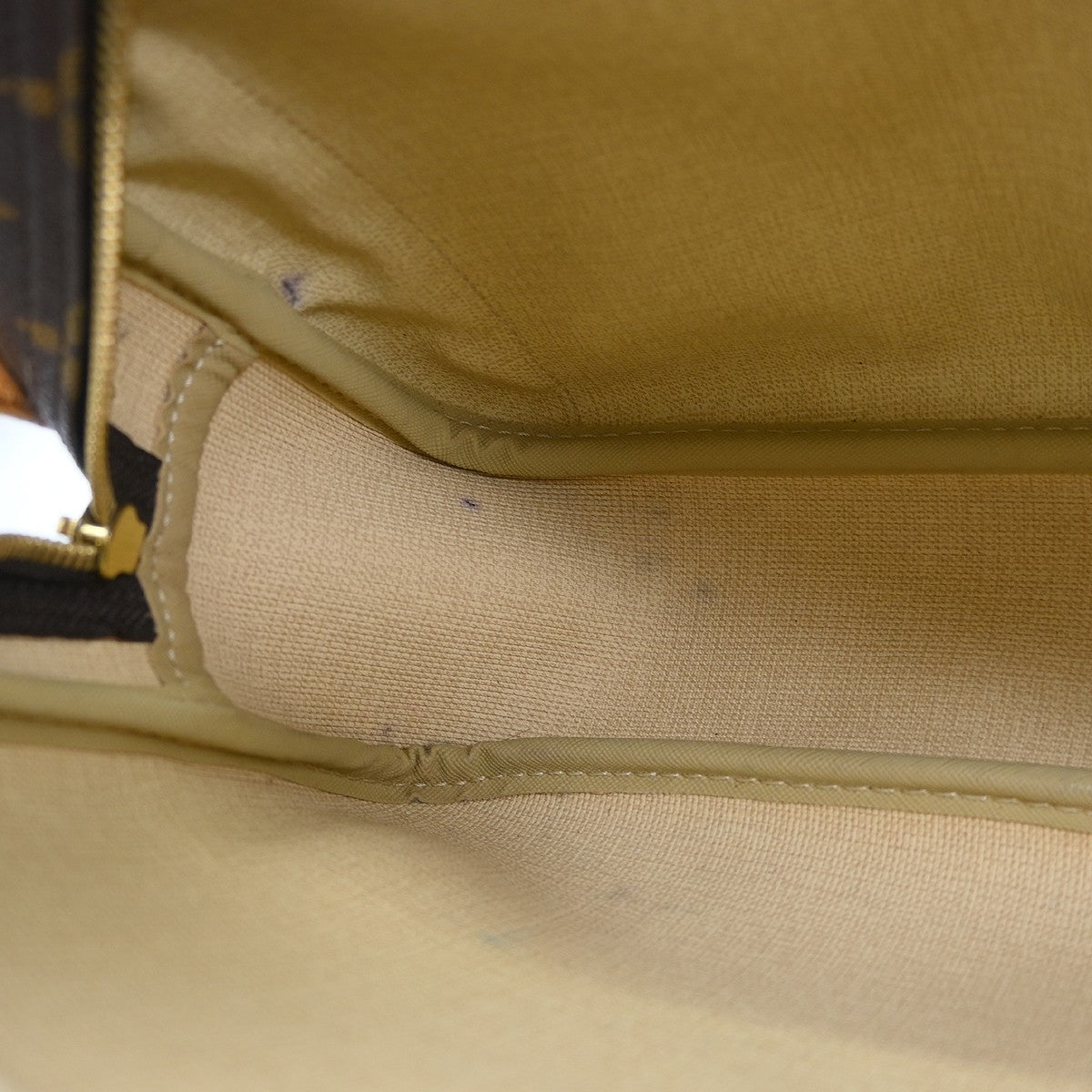 Louis Vuitton Reporter Bag Monogram Canvas Brown Canvas Shoulder Bag Bag (Pre-Owned)