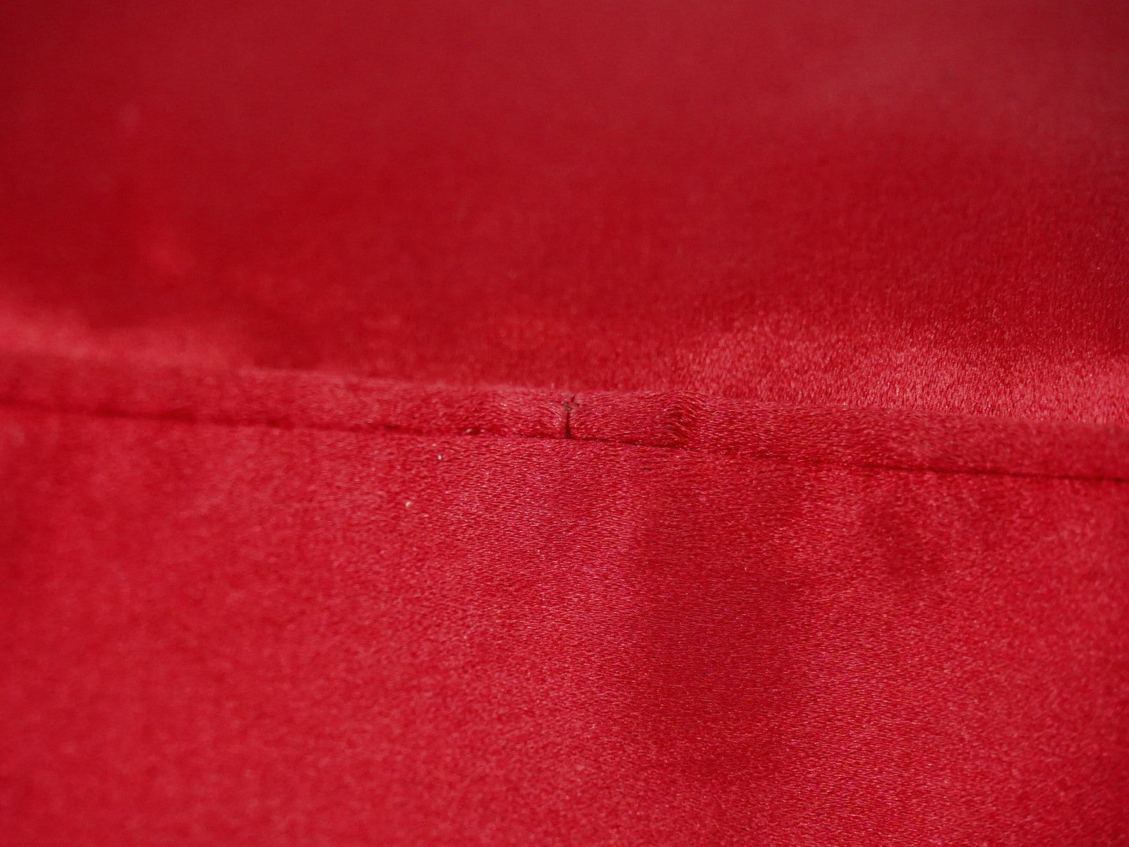 Prada Zip Around Toiletry Bag Silk Red Satin Clutche & Pouche Bag (Pre-Owned)