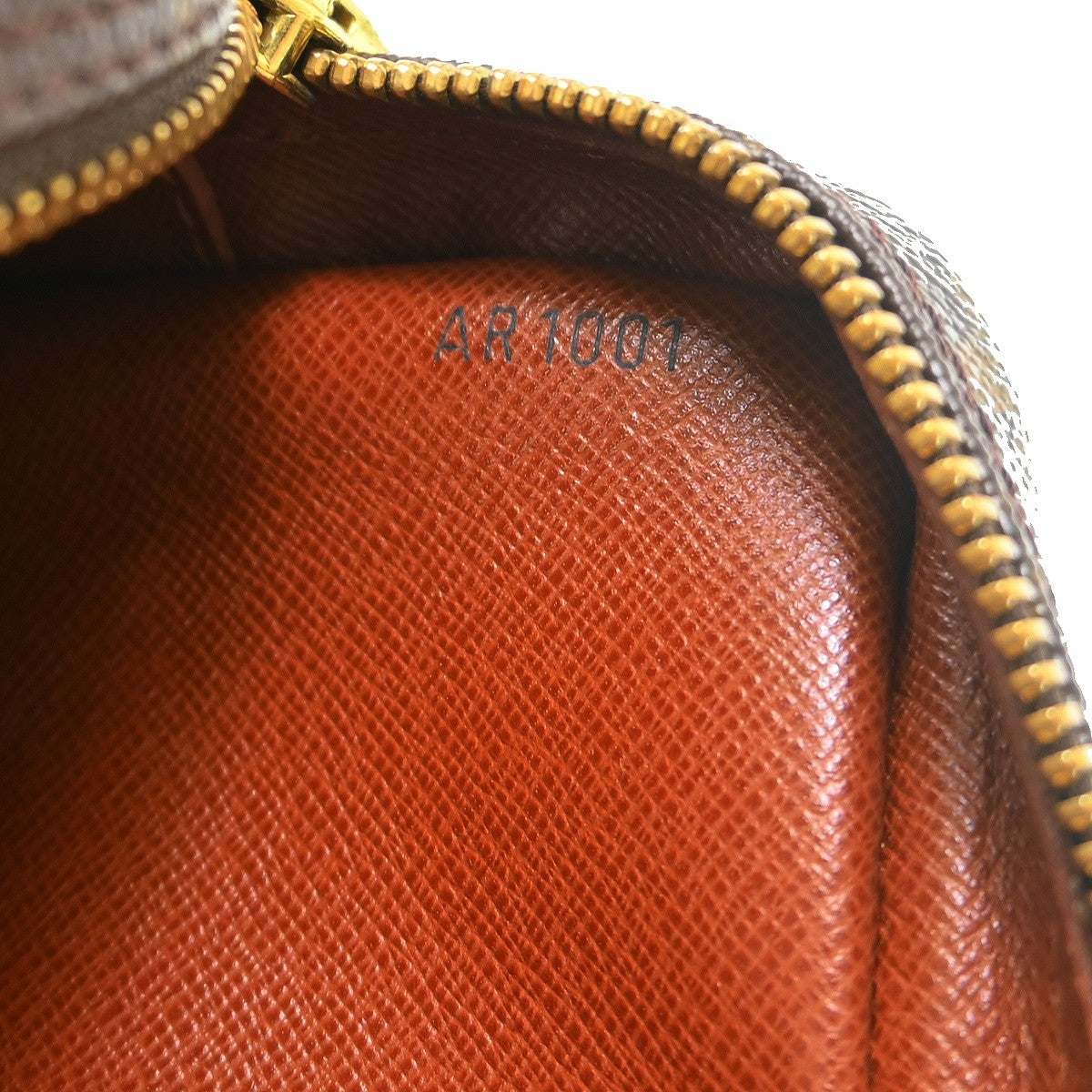 Louis Vuitton Amazone Bag Monogram Canvas Brown Canvas Shoulder Bag Bag (Pre-Owned)