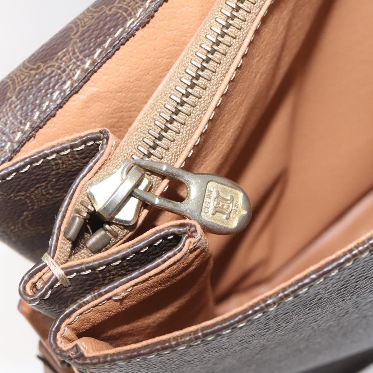 Celine Vintage Macadam Circle Logo Shoulder Bag Canvas And Leather Brown Canvas Shoulder Bag Bag (Pre-Owned)