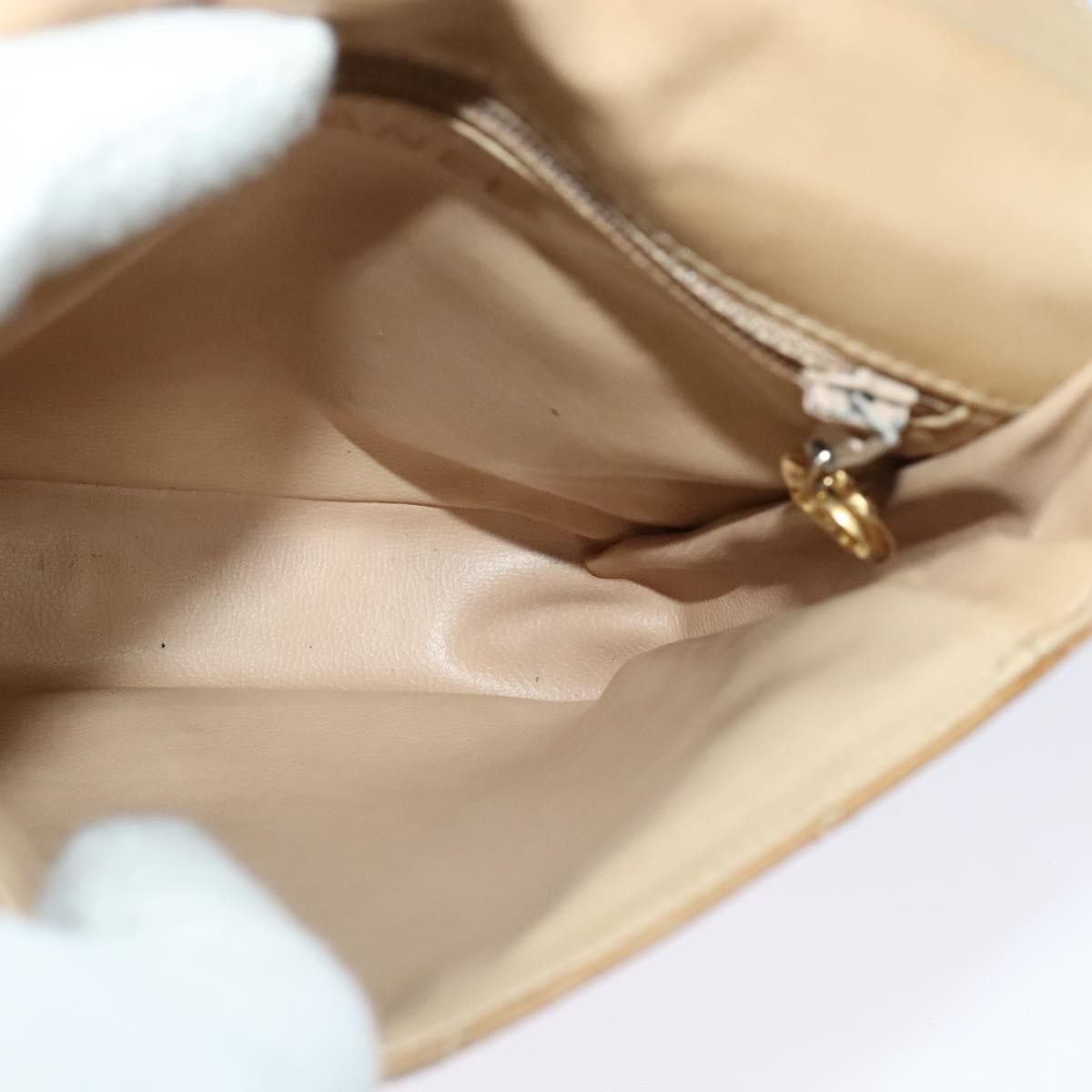 Chanel Vintage Cc Chain Flap Bag Quilted Lambskin Beige Leather Shoulder Bag Bag (Pre-Owned)