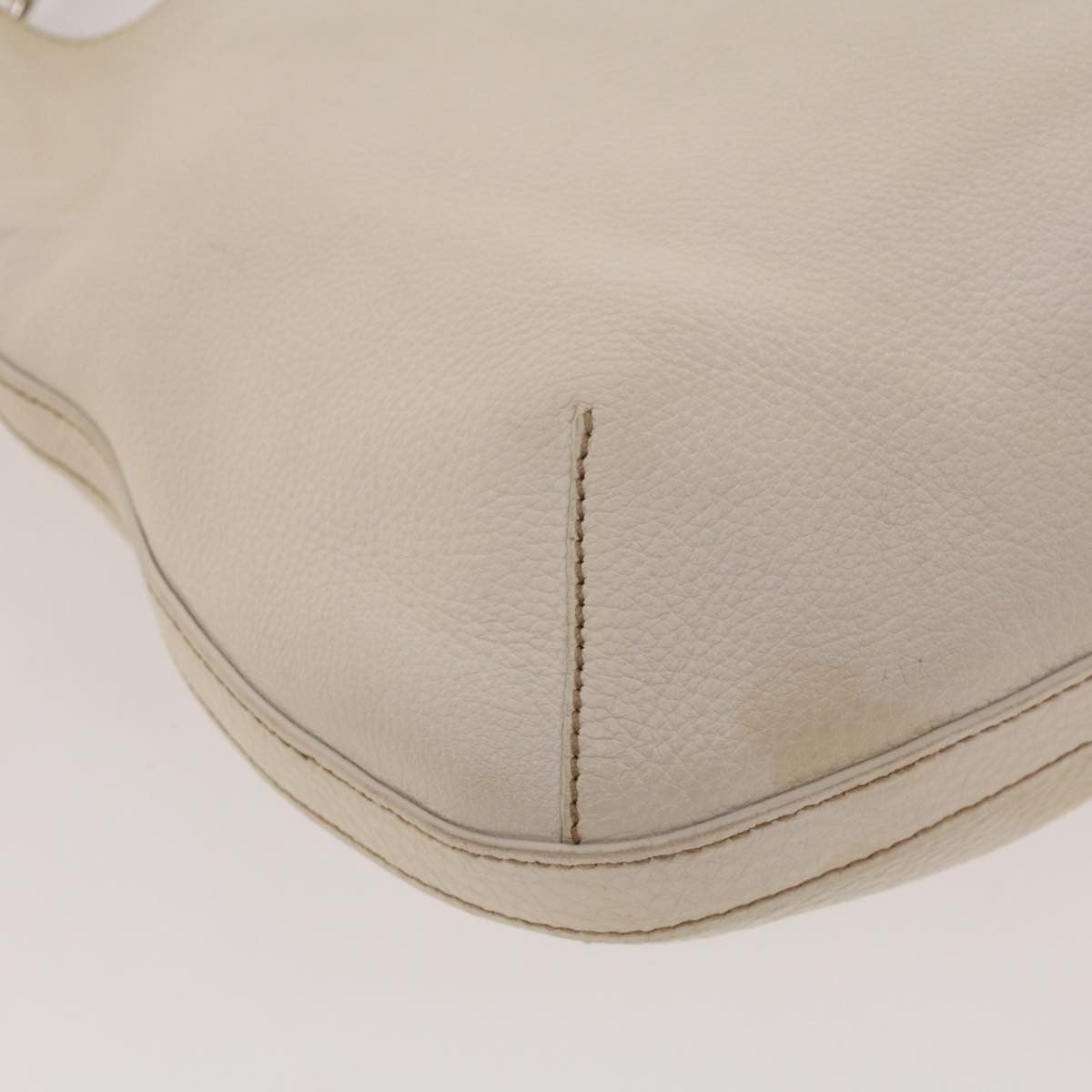 Prada Vintage Shoulder Bag Leather White Leather Shoulder Bag Bag (Pre-Owned)