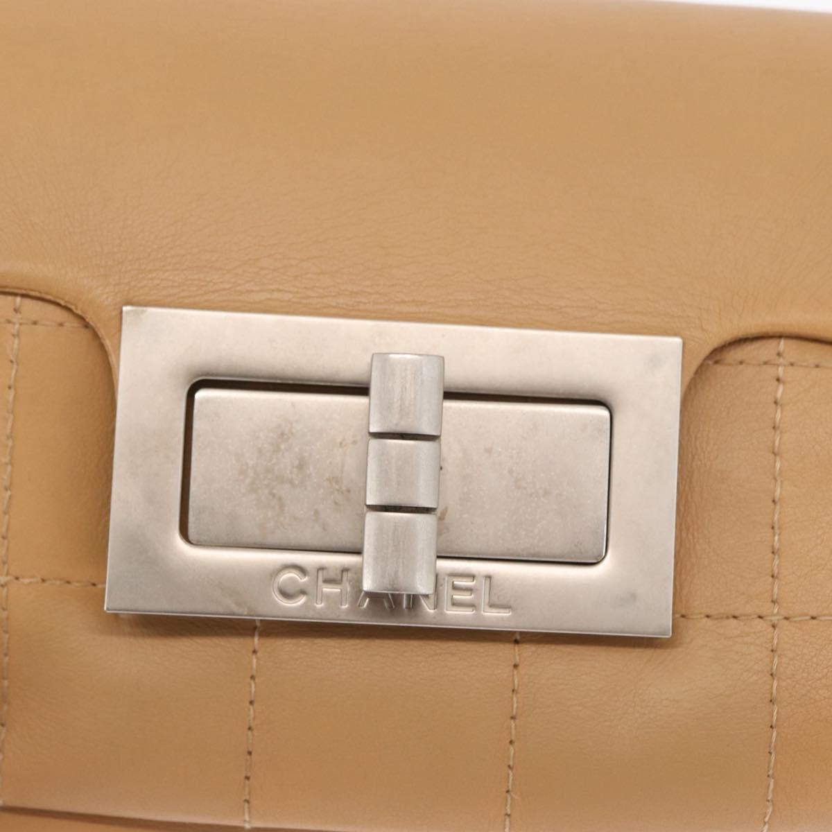 Chanel Giant Mademoiselle Lock Shoulder Bag Quilted Leather Beige Leather Shoulder Bag Bag (Pre-Owned)