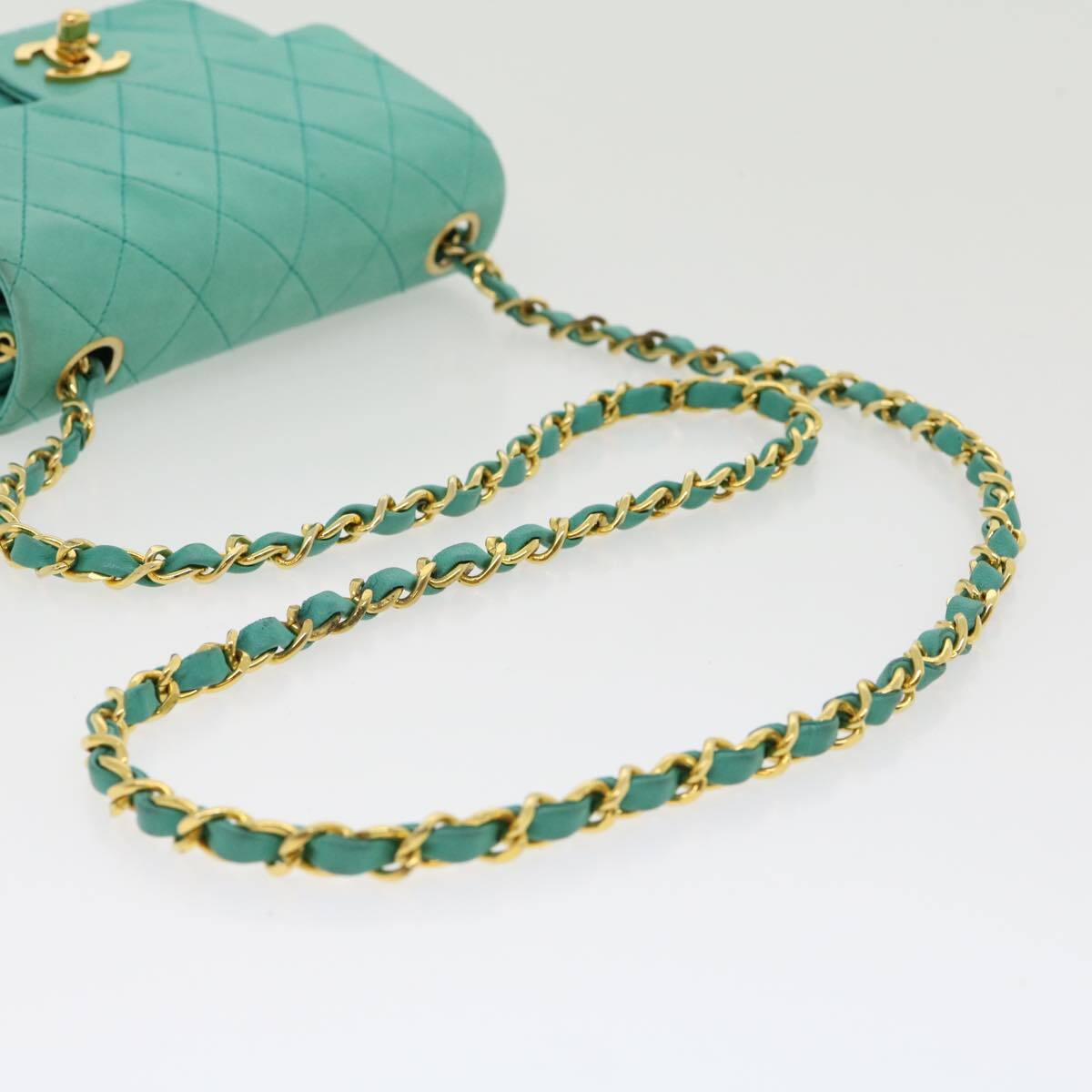 Chanel Vintage Square Classic Single Flap Bag Quilted Lambskin Blue Leather Bag (Pre-Owned)