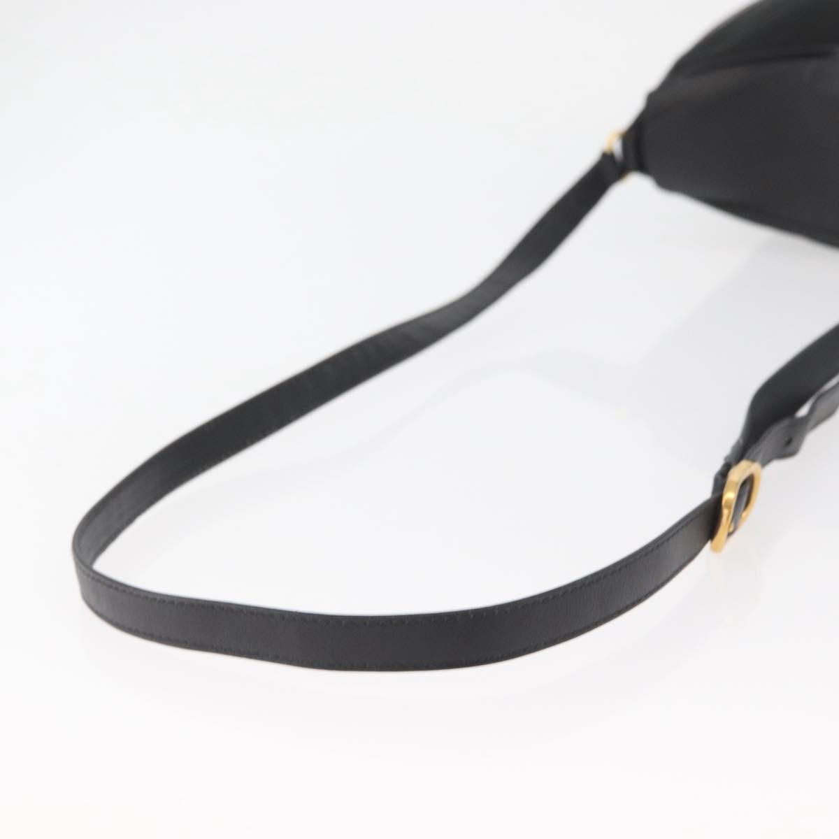 Gucci Sherry Line Shoulder Bag Canvas Black Canvas Shoulder Bag Bag (Pre-Owned)