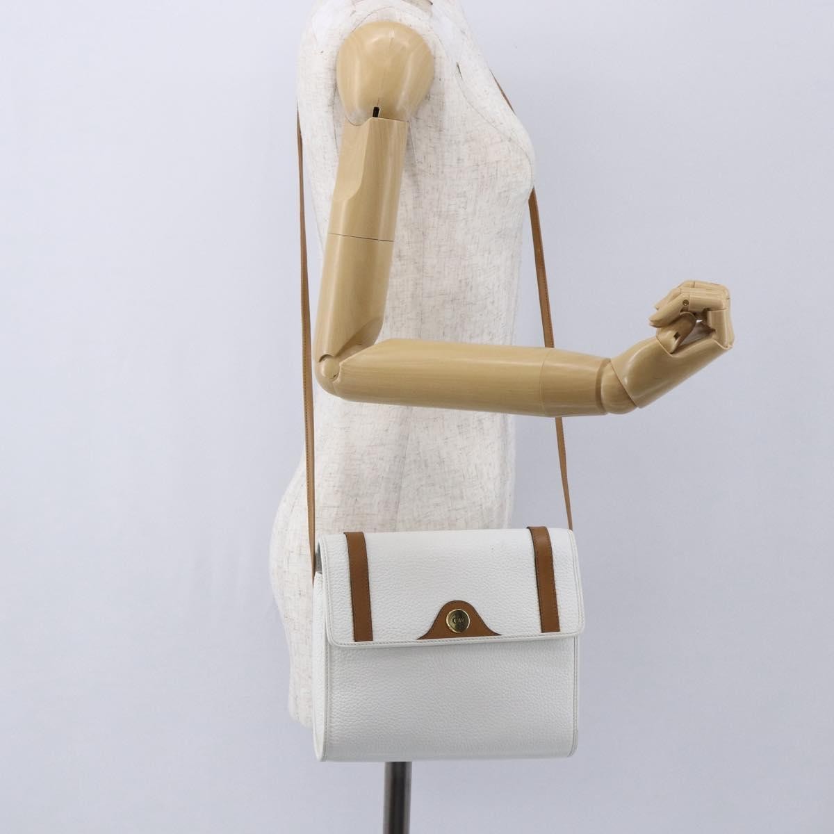 Christian Dior Vintage Cd Logo Shoulder Bag Leather White Leather Shoulder Bag Bag (Pre-Owned)