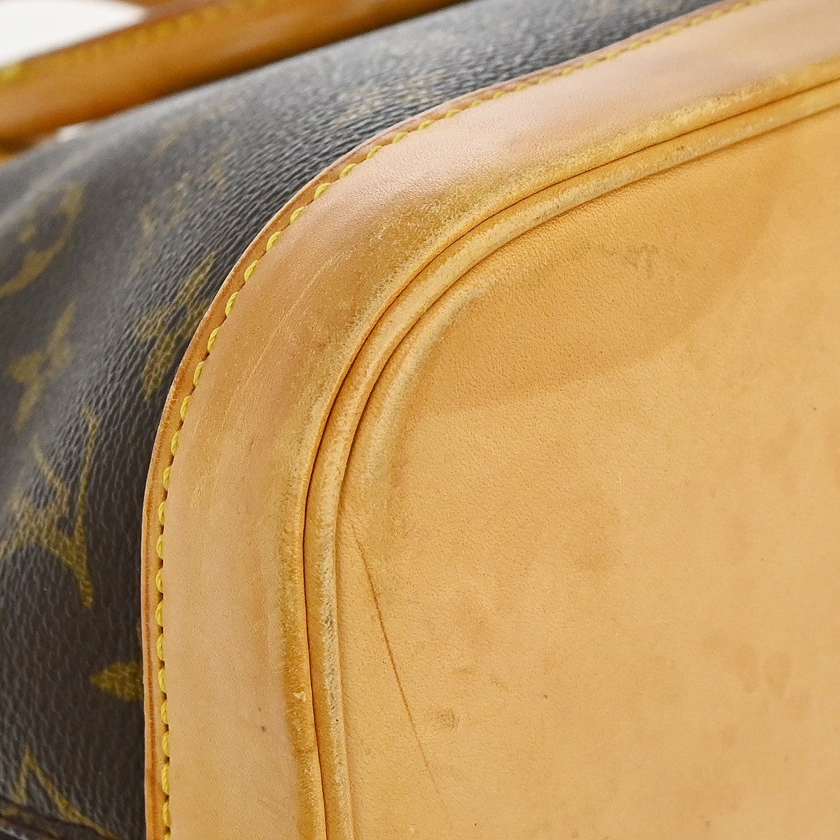 Louis Vuitton Alma Handbag Monogram Canvas Brown Canvas Handbag (Pre-Owned)