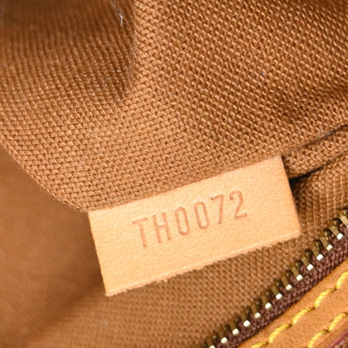 Louis Vuitton Cabas Mezzo Monogram Canvas Brown Canvas Tote Bag Bag (Pre-Owned)