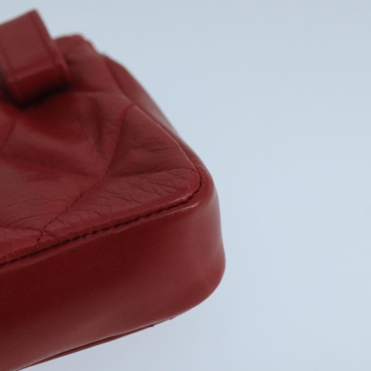 Chanel Vintage Cc Flap Waist Bag Quilted Leather Red Leather Clutche & Pouche Bag (Pre-Owned)