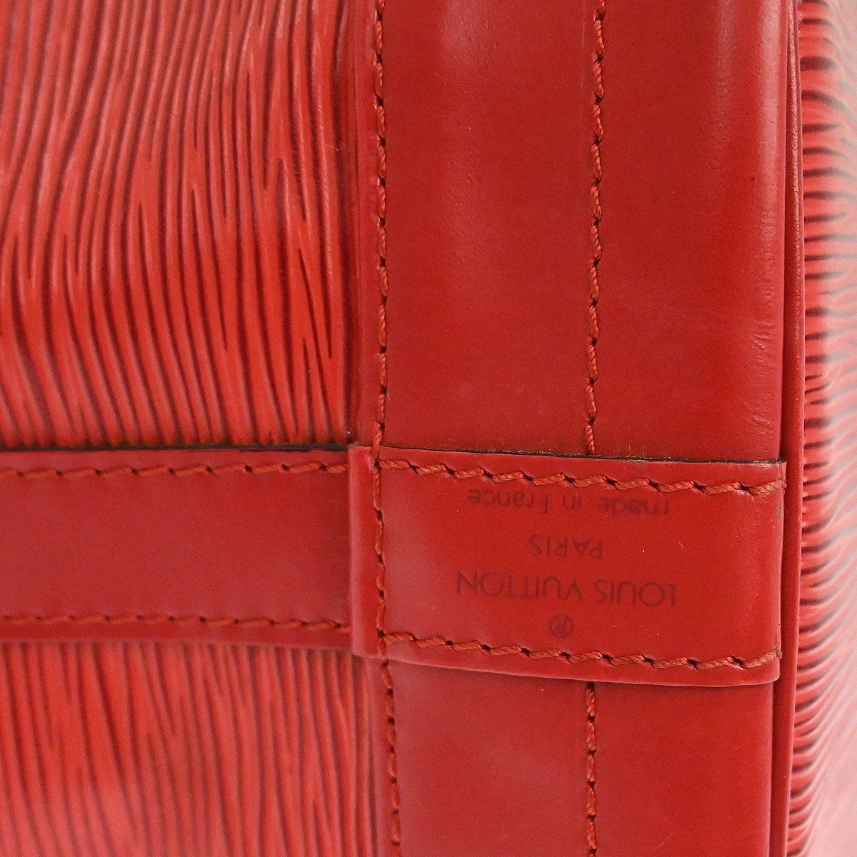 Louis Vuitton Noe Handbag Epi Leather Red Leather Shoulder Bag Bag (Pre-Owned)