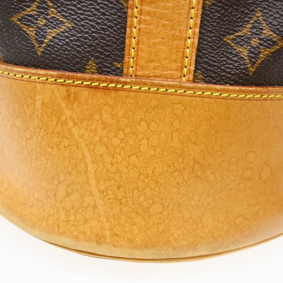 Louis Vuitton Randonnee Backpack Monogram Canvas Brown Canvas Shoulder Bag Bag (Pre-Owned)