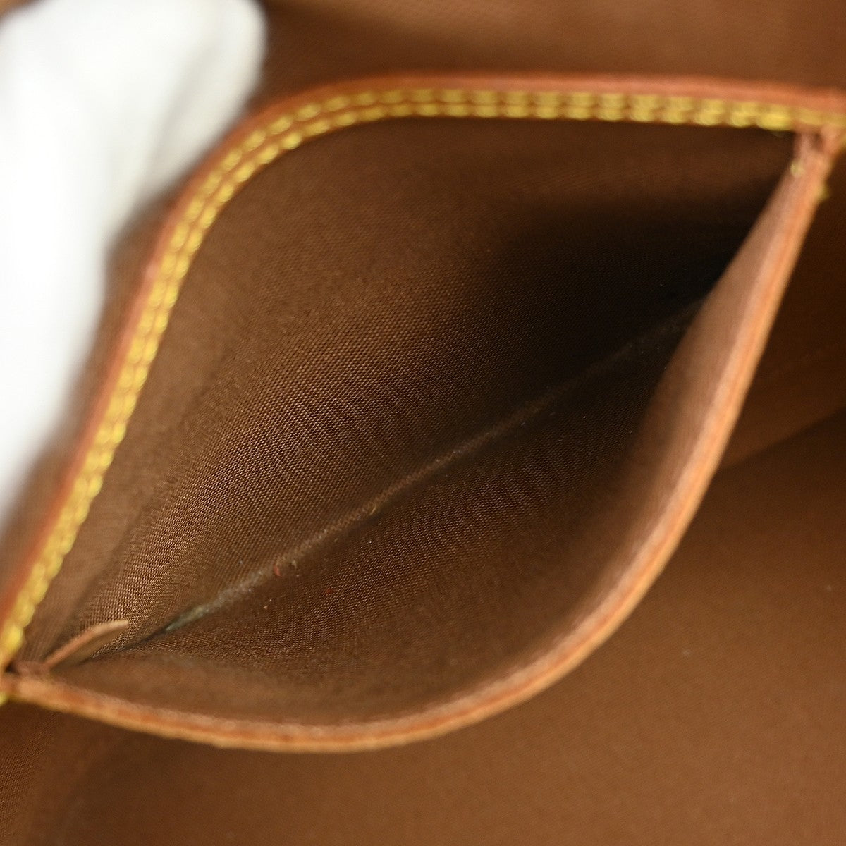 Louis Vuitton Alma Handbag Monogram Canvas Brown Canvas Handbag (Pre-Owned)