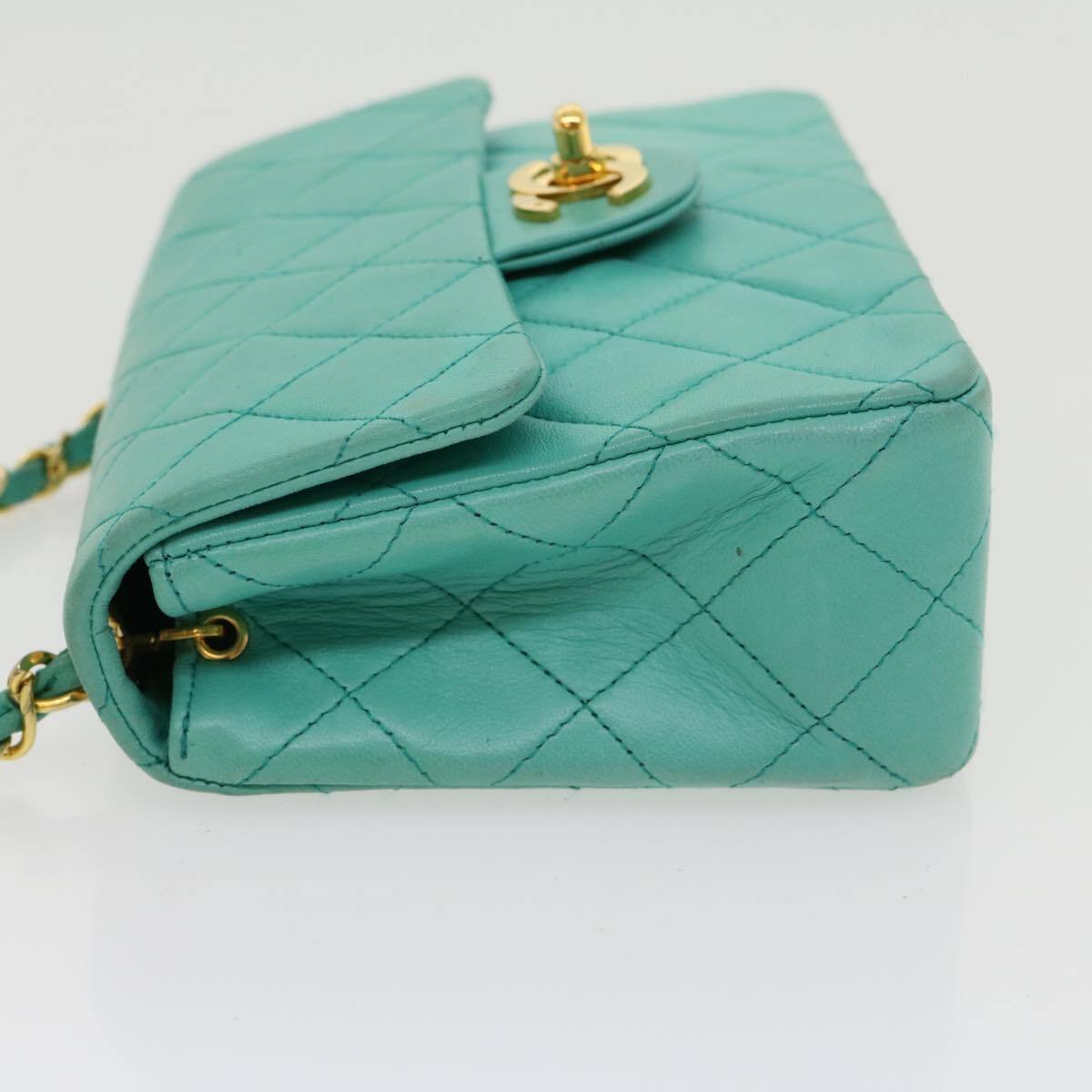 Chanel Vintage Square Classic Single Flap Bag Quilted Lambskin Blue Leather Bag (Pre-Owned)