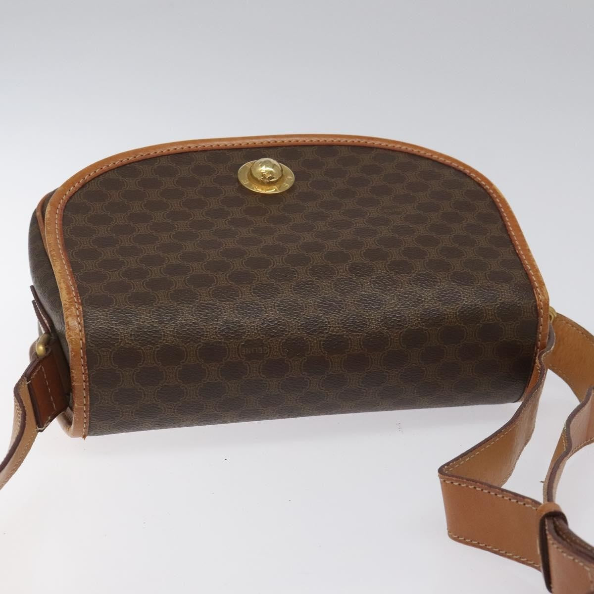 Celine Vintage Macadam Circle Logo Shoulder Bag Canvas And Leather Brown Canvas Shoulder Bag Bag (Pre-Owned)