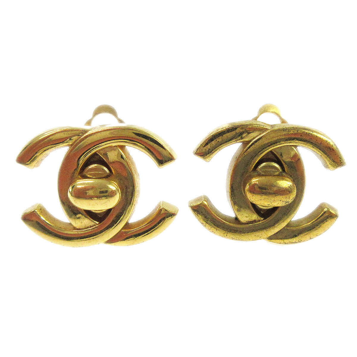 Chanel Cc Turnlock Clip-On Earrings Metal Gold Gold Earrings Jewelry (Pre-Owned)