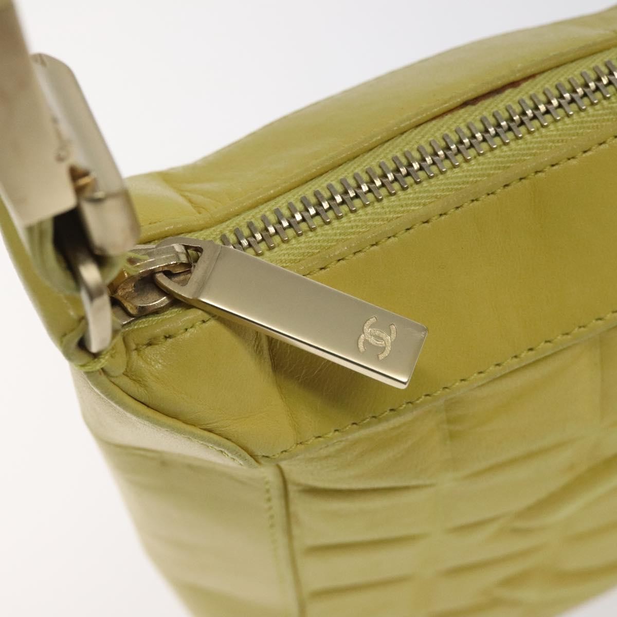 Chanel Chocolate Bar Cc Shoulder Bag Quilted Leather Yellow Leather Shoulder Bag Bag (Pre-Owned)