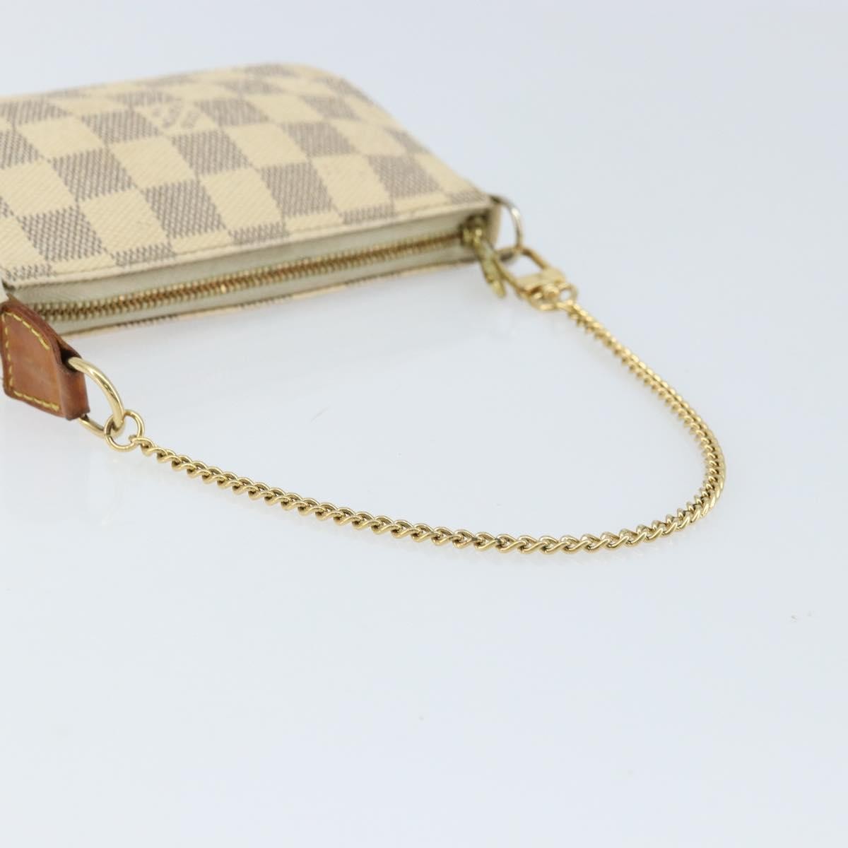 Louis Vuitton Mini Pochette Accessoires Damier Canvas Multicolour Canvas Clutche & Pouche Bag (Pre-Owned)