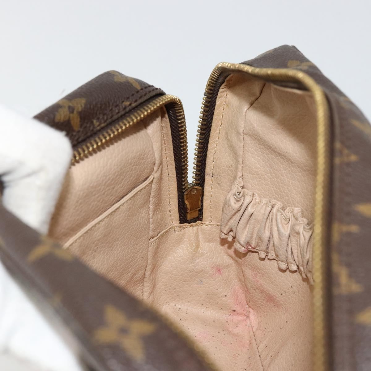 Louis Vuitton Trousse Toiletry Pouch Monogram Canvas Brown Canvas Toiletry Case Accessory (Pre-Owned)