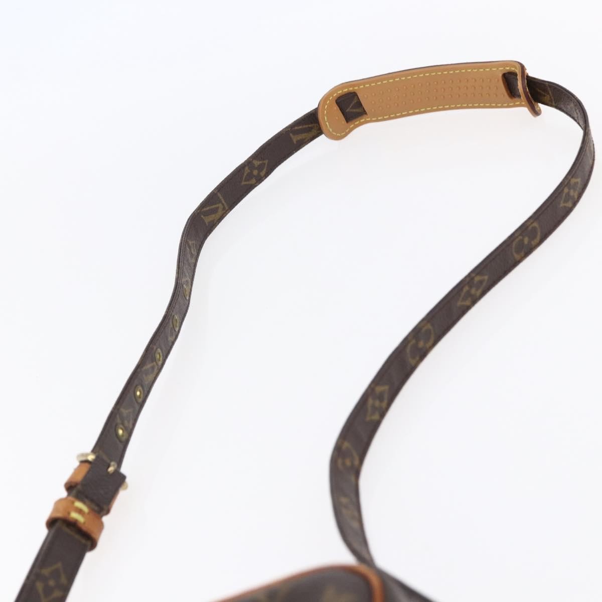 Louis Vuitton Amazone Bag Monogram Canvas Brown Canvas Shoulder Bag Bag (Pre-Owned)