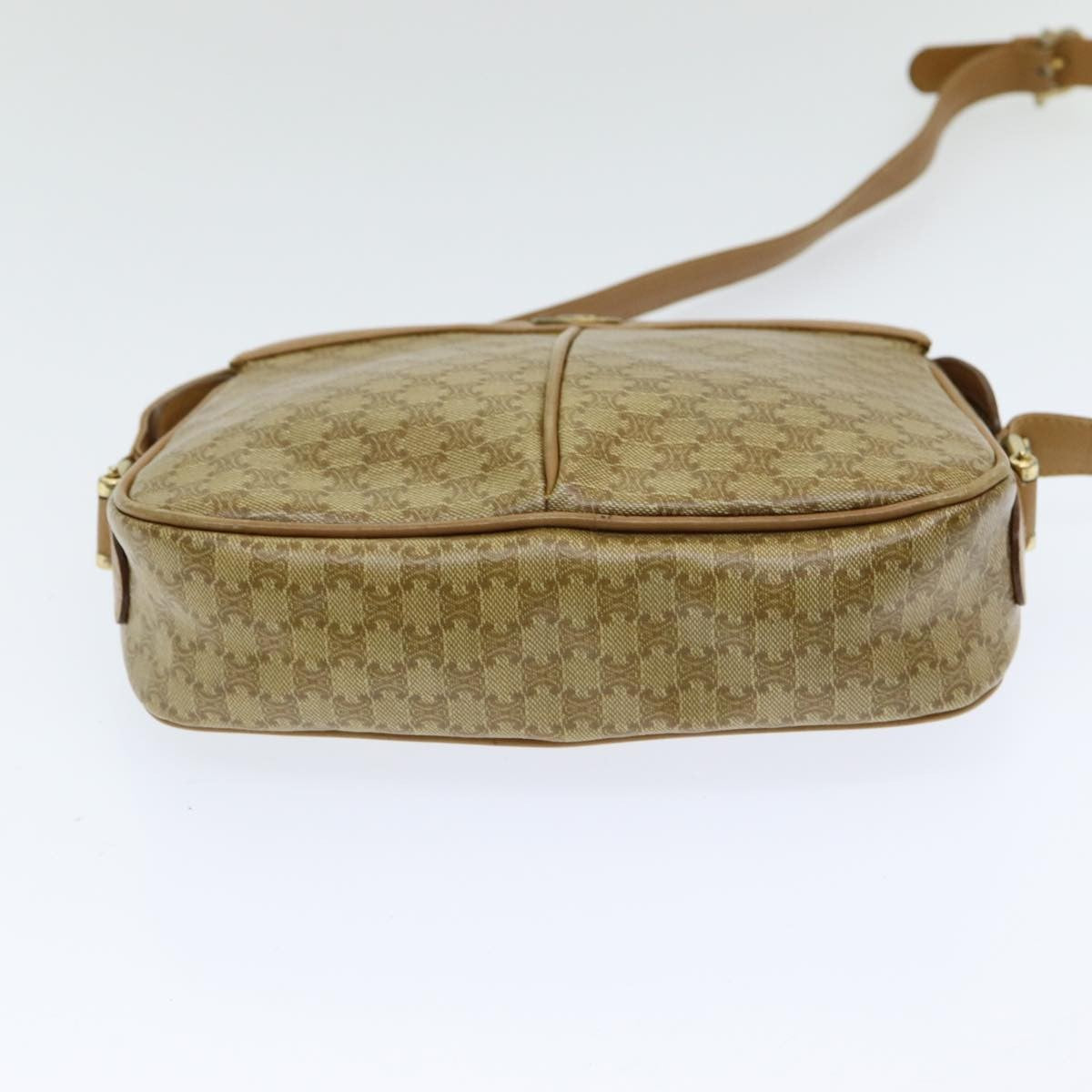Celine Vintage Macadam Shoulder Bag Canvas And Leather Beige Canvas Shoulder Bag Bag (Pre-Owned)