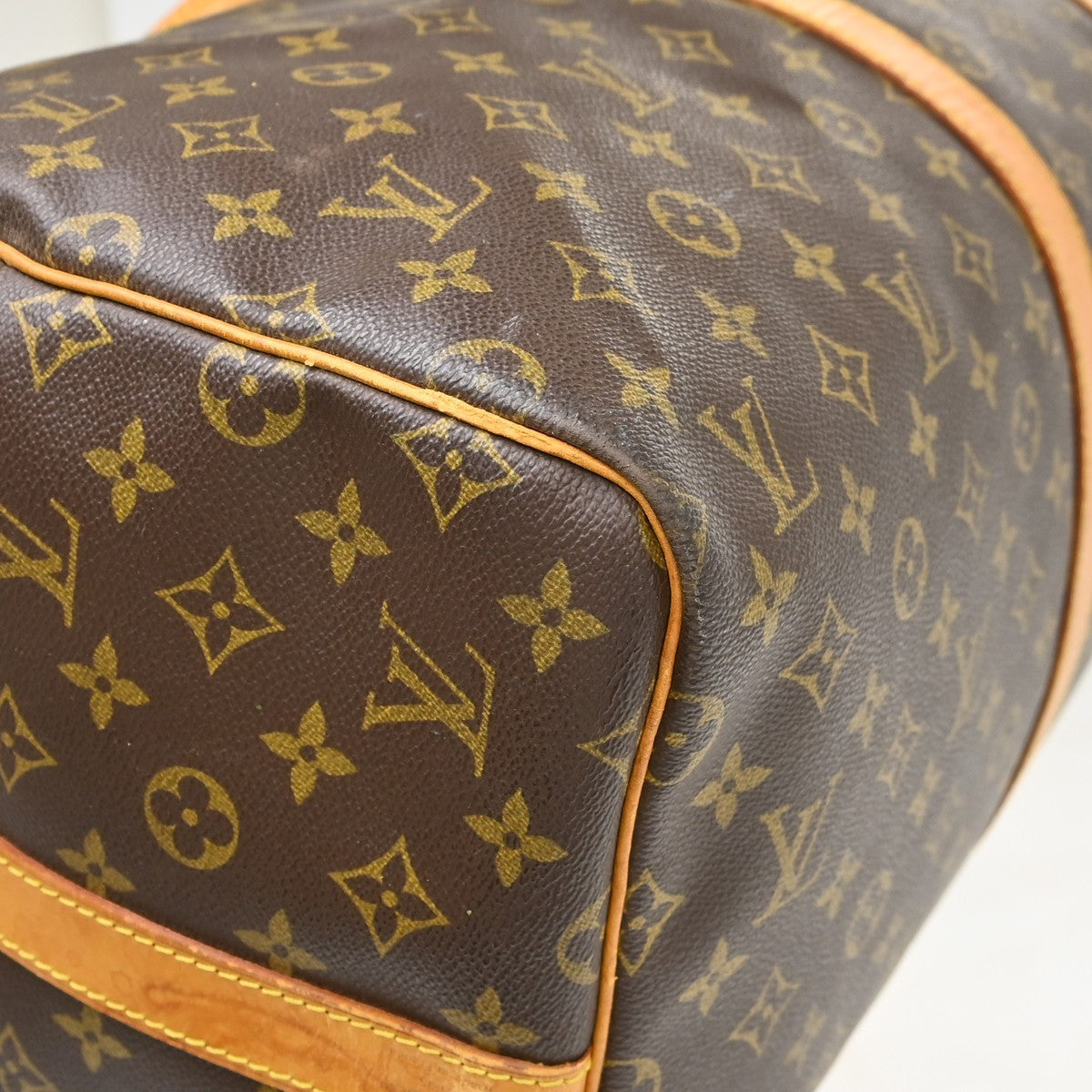 Louis Vuitton Keepall Bandouliere Bag Monogram Canvas Brown Canvas Travel Bag Bag (Pre-Owned)
